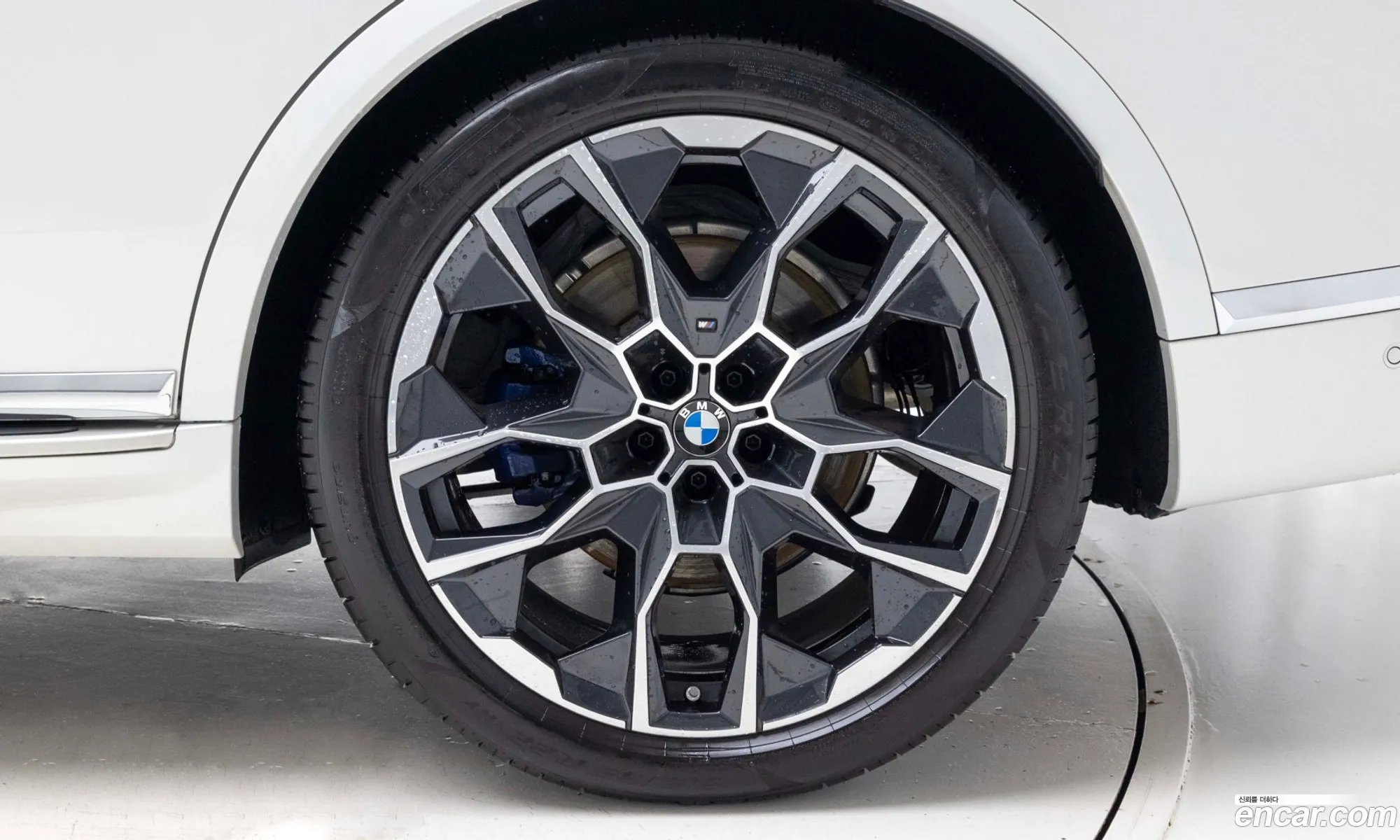BMW X7 2026 — 7
