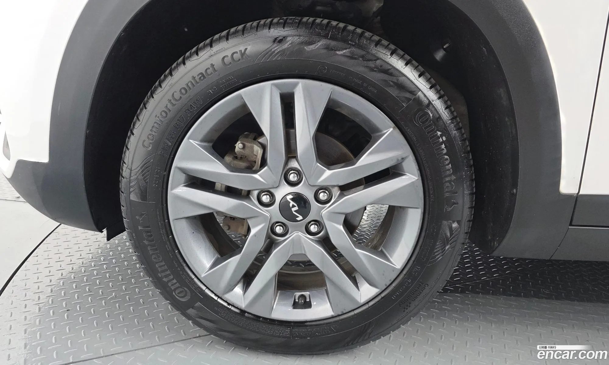 Kia Seltos 2021 — 16