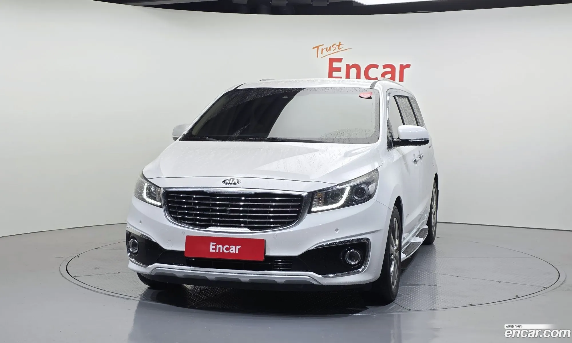 Kia Carnival 2017 KNAME81ABHS316389 — 18