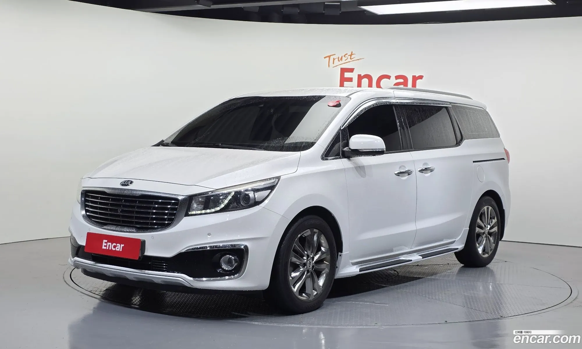 Kia Carnival 2017 KNAME81ABHS316389 — 8