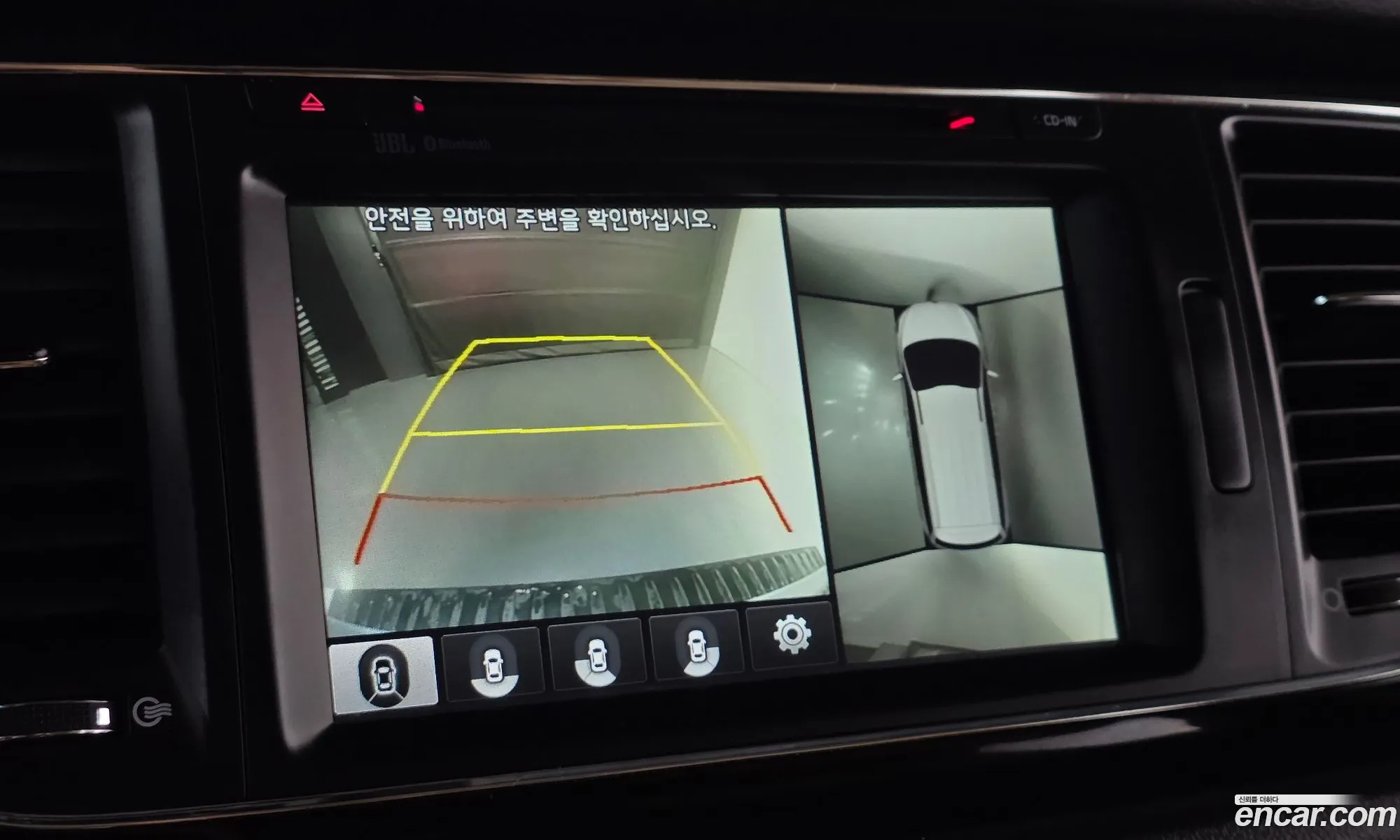 Kia Carnival 2017 KNAME81ABHS316389 — 5