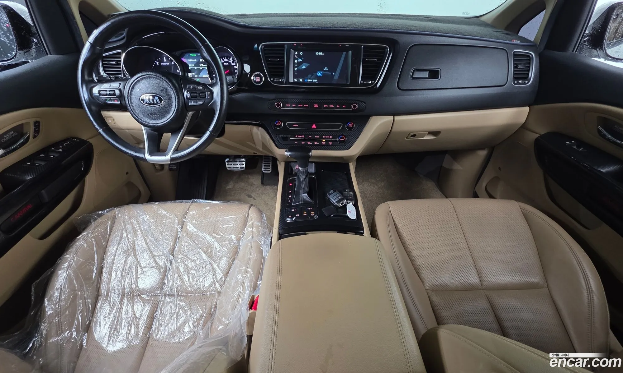 Kia Carnival 2017 KNAME81ABHS316389 — 17