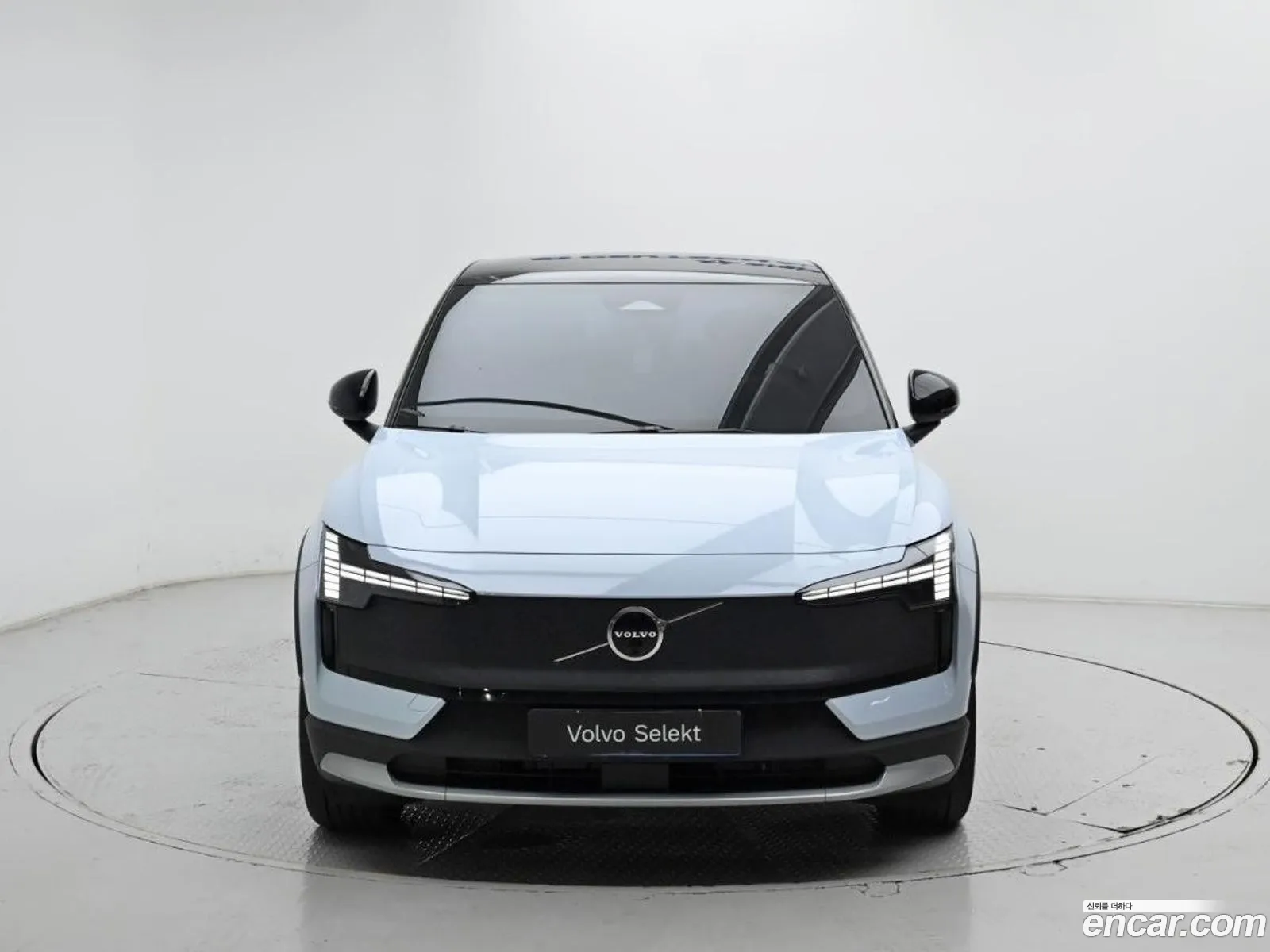 Volvo EX30 Cross Country