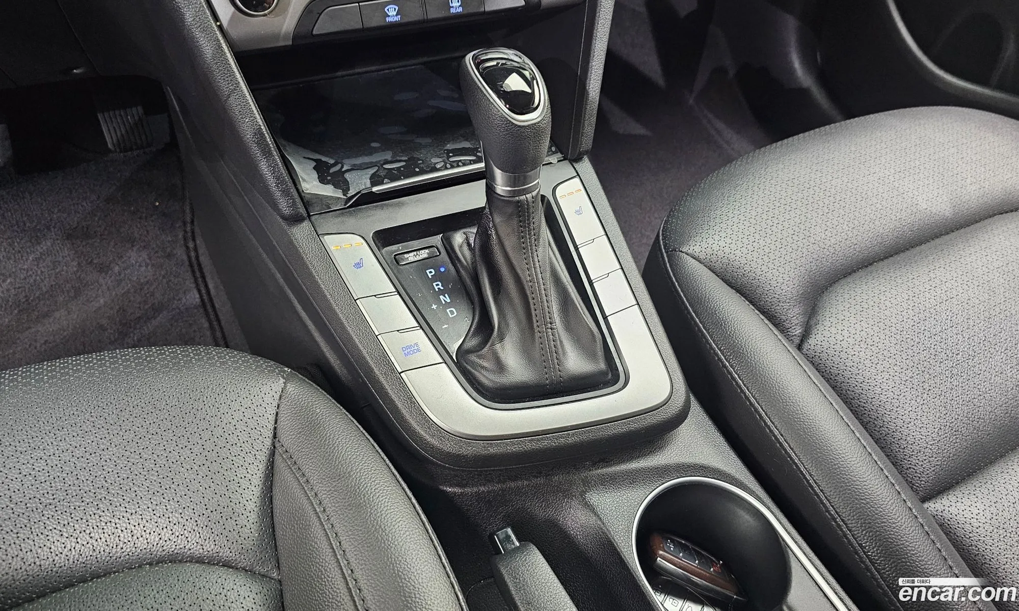 Hyundai Elantra AD 2018 — 21