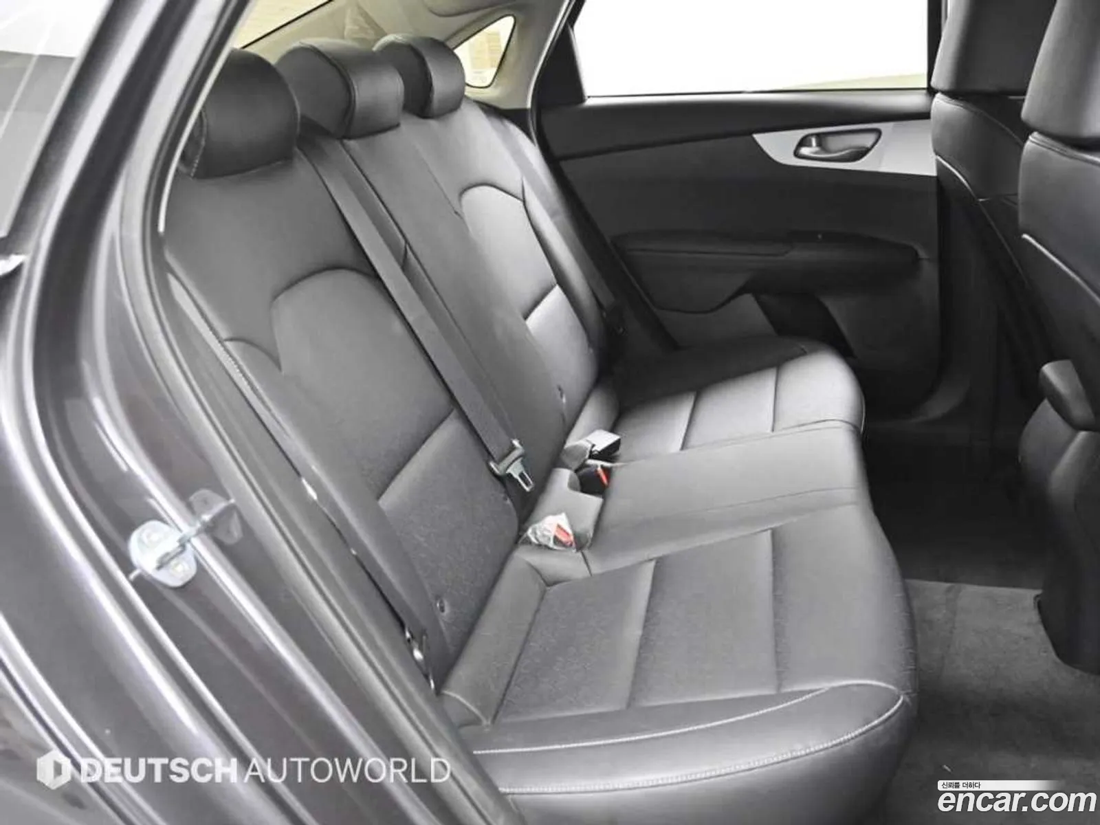 Kia K3 2022 — 14
