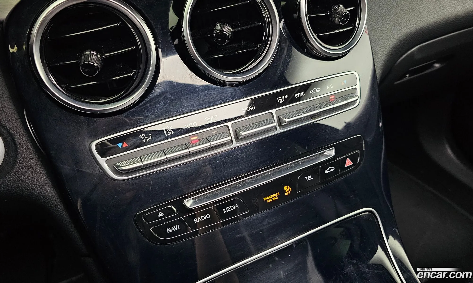 Mercedes-Benz GLC-Class X253 2018 — 13