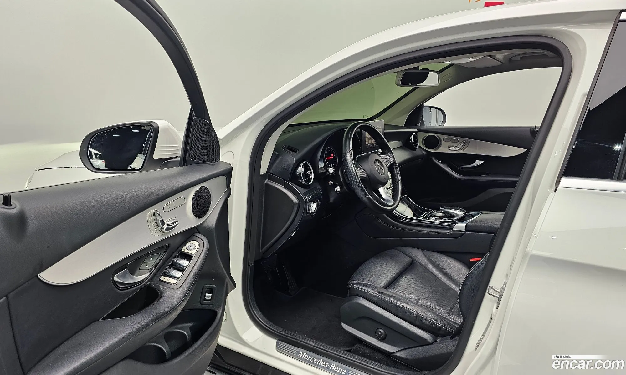 Mercedes-Benz GLC-Class X253 2018 — 5