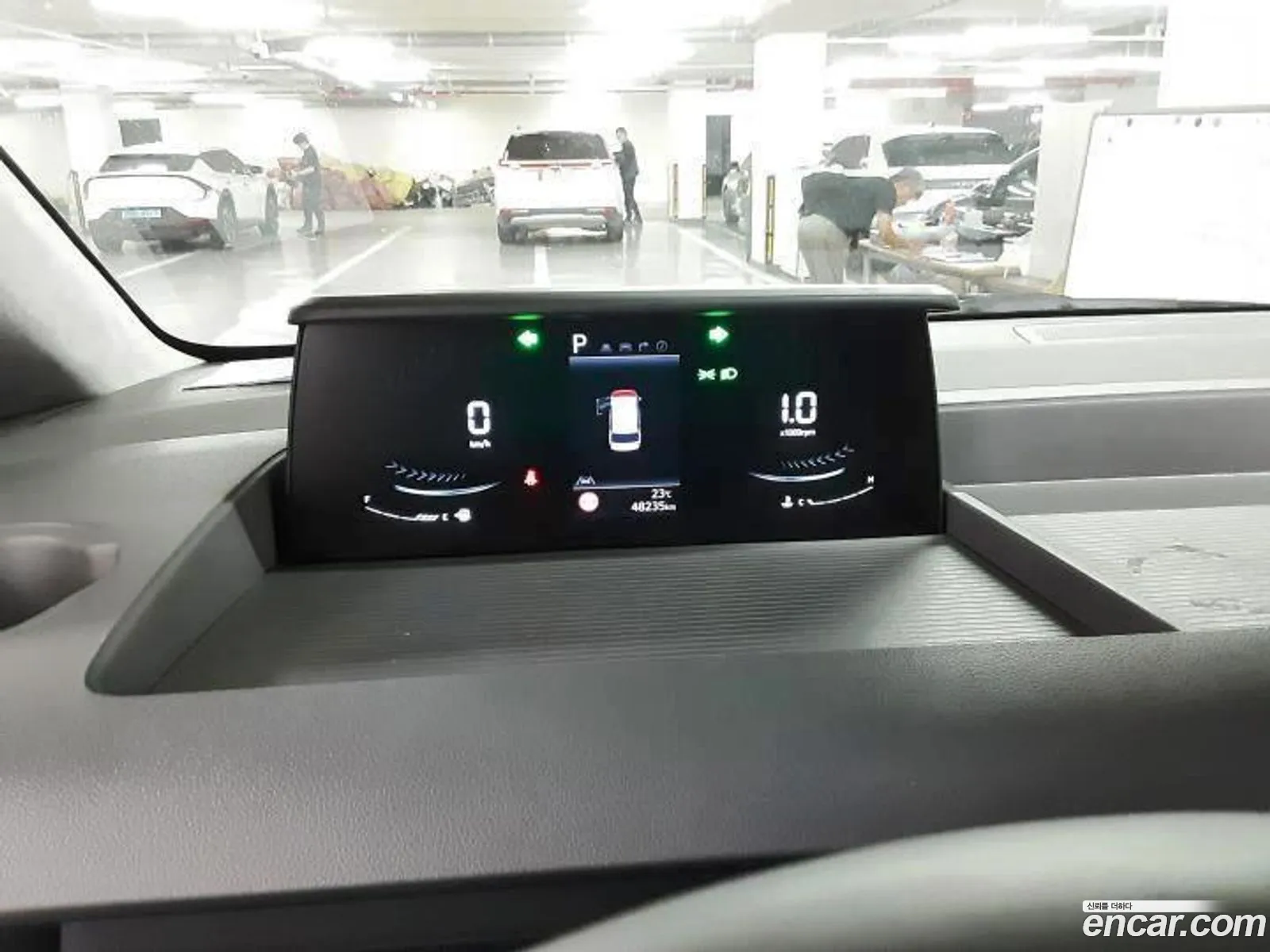 Hyundai Staria 2024 — 11