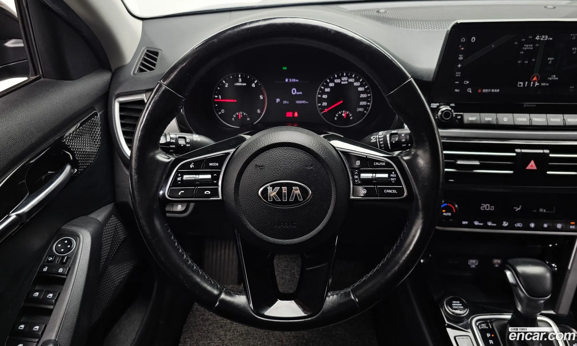 Kia Seltos 2020 KNAES815GLK051210 — 22
