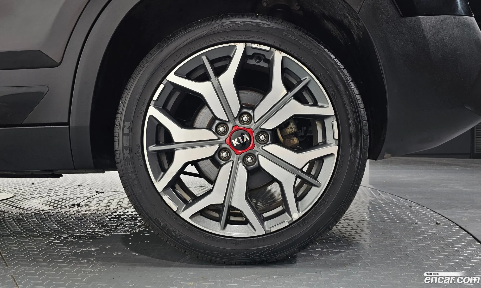 Kia Seltos 2020 KNAES815GLK051210 — 29