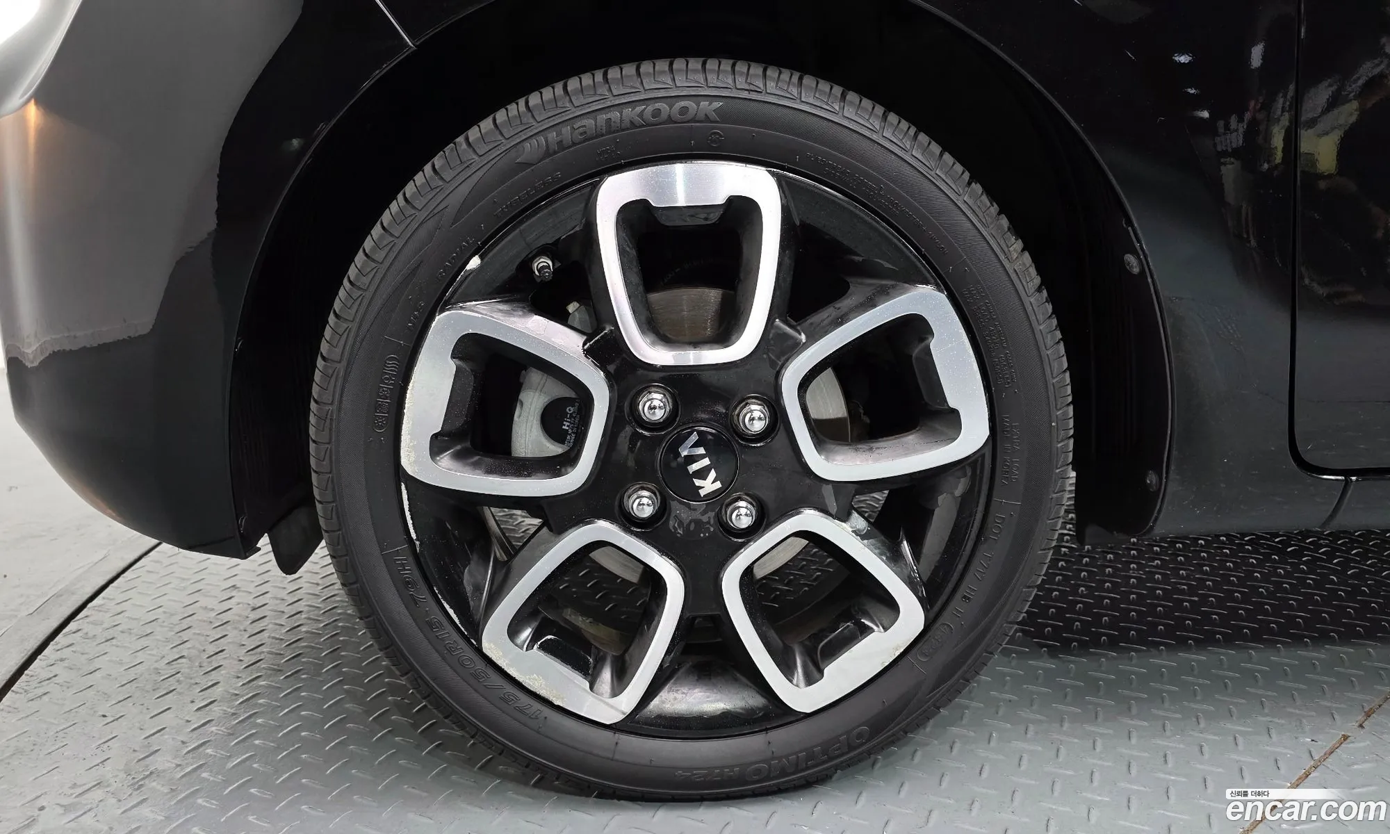 Kia Ray 2019 KNACK811BKT220749 — 12