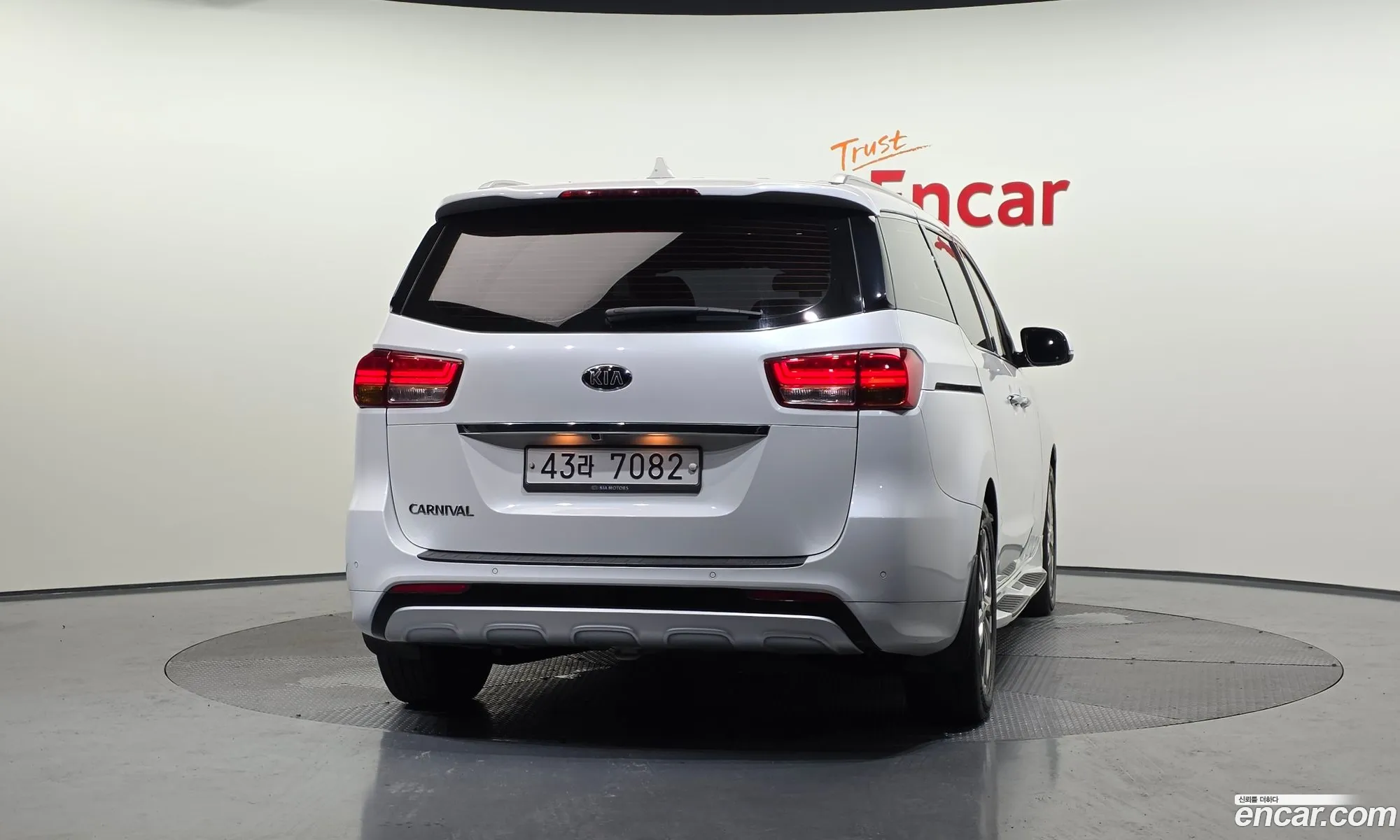Kia Carnival 2018 KNAMD81ABJS435474 — 36