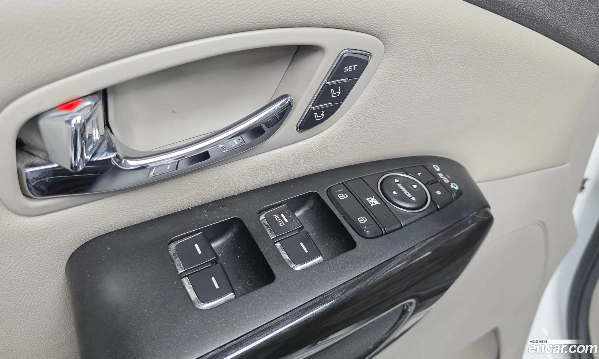 Kia Carnival 2018 KNAMD81ABJS435474 — 30