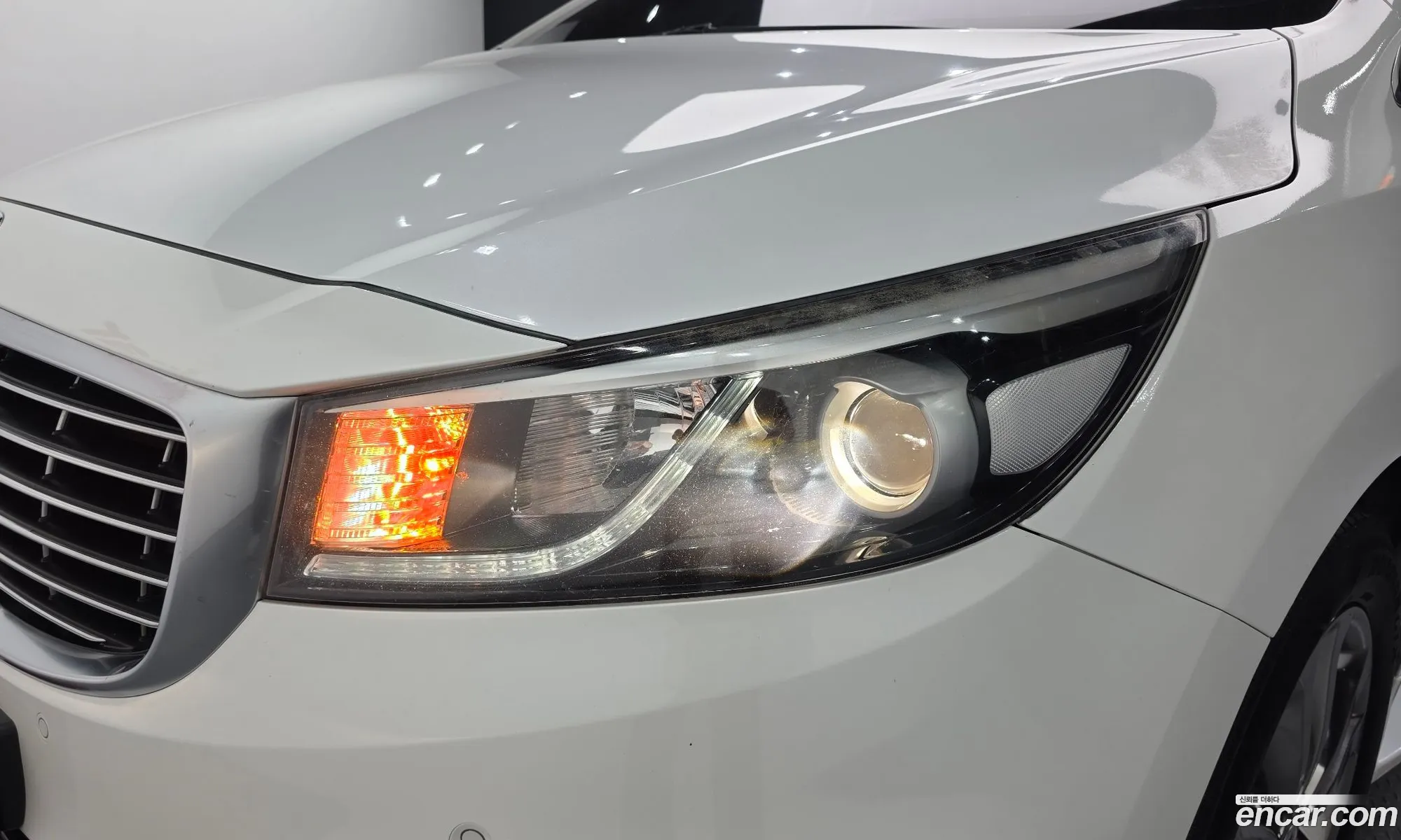 Kia Carnival 2018 KNAMD81ABJS435474 — 18