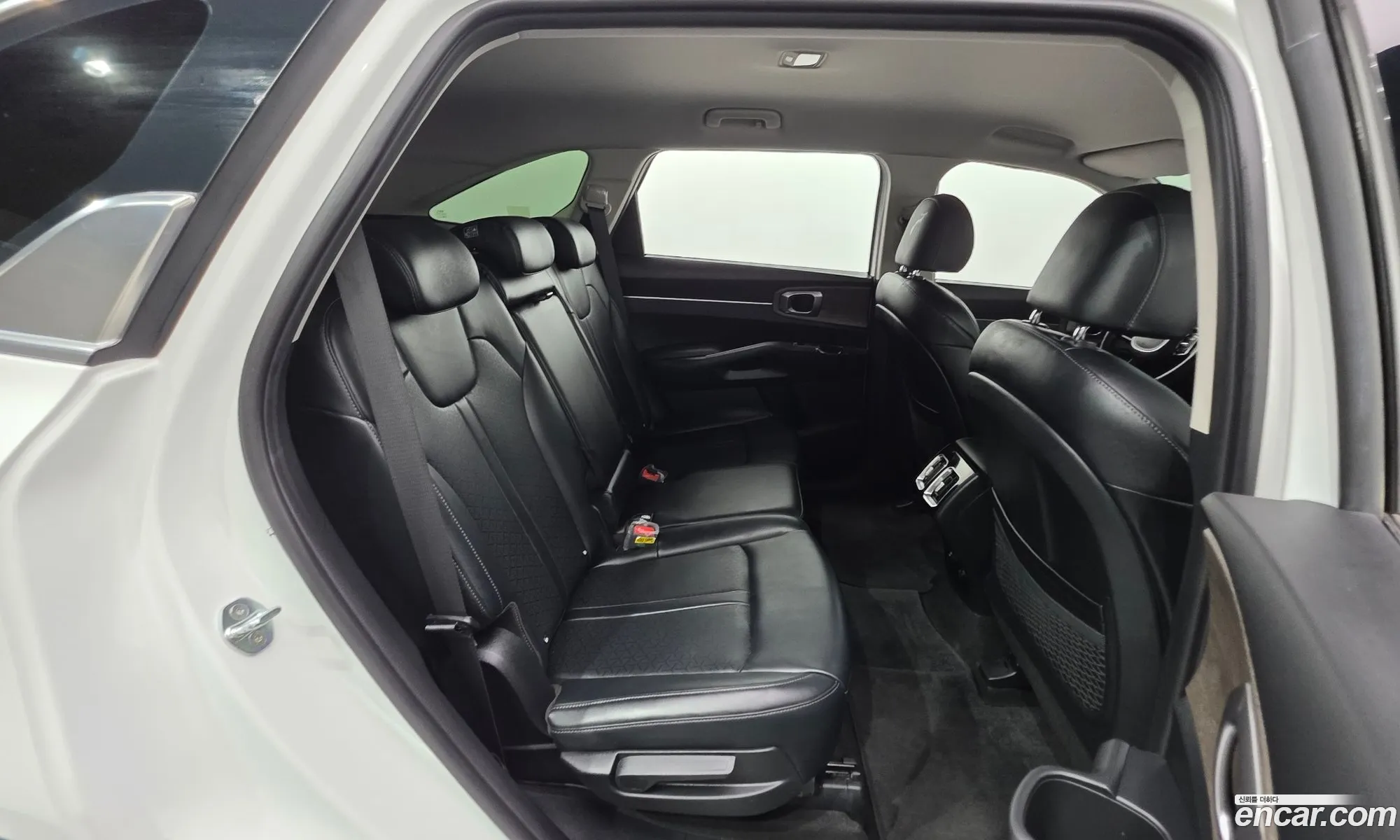 Kia Sorento 2021 — 17