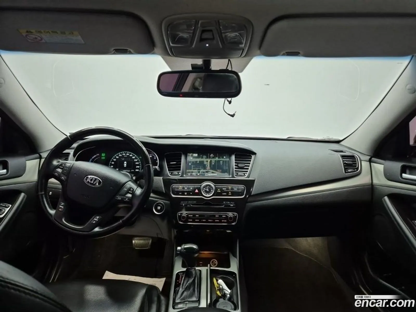 Kia K7 Hybrid 2014 — 10