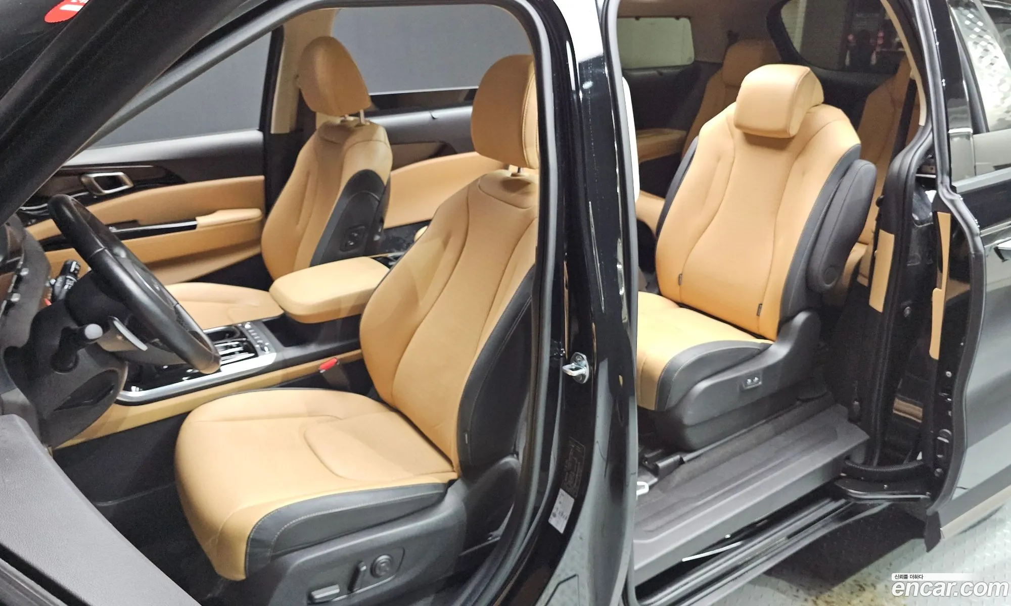 Kia Carnival 2022 KNANC81BBPS200916 — 12