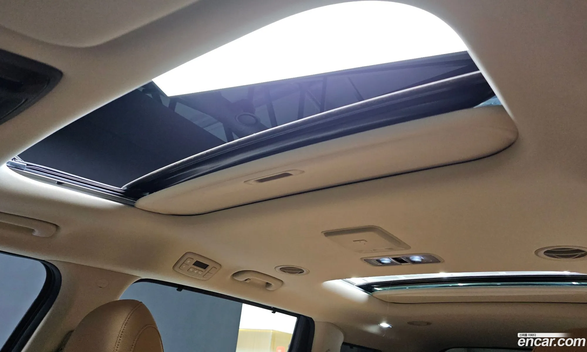 Kia Carnival 2022 KNANC81BBPS200916 — 16