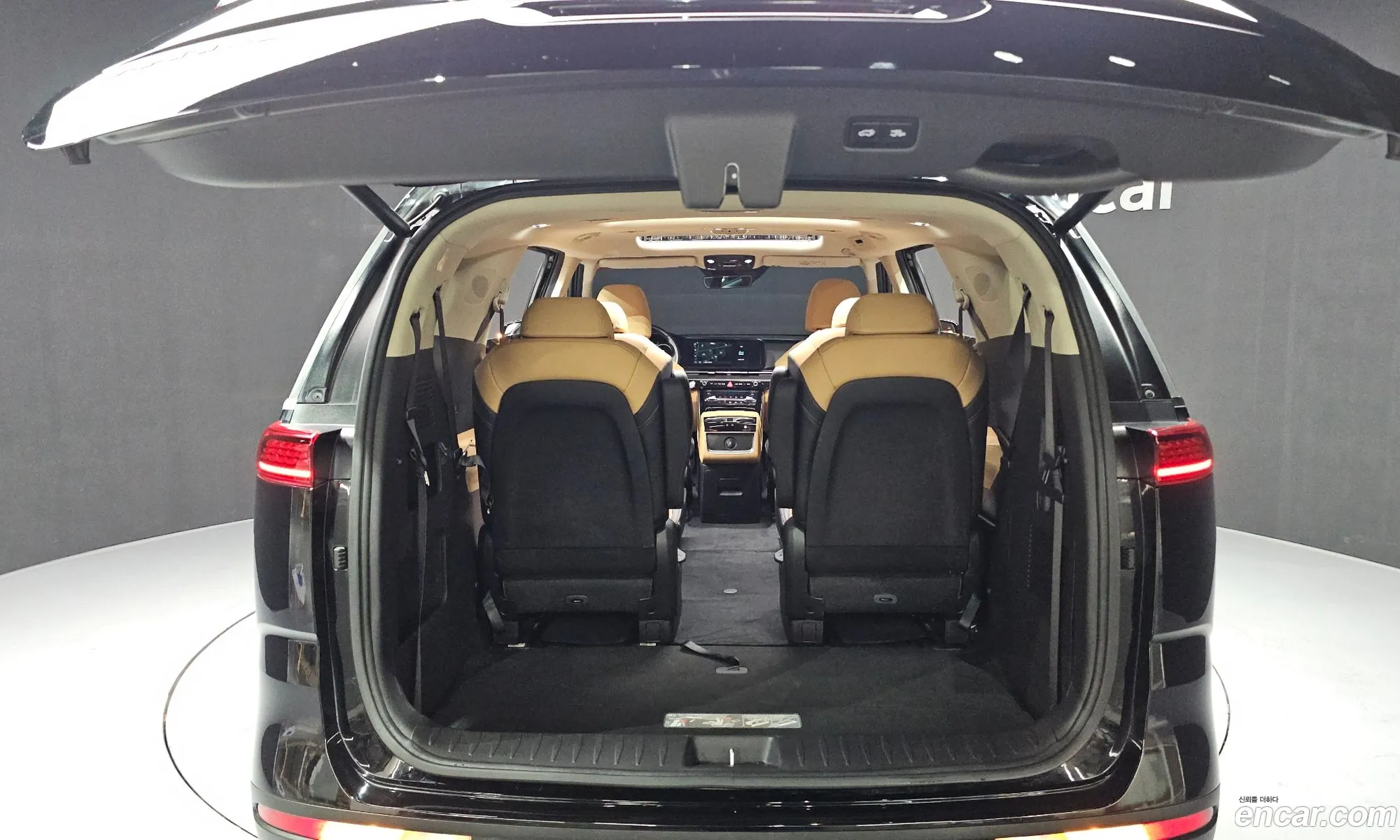 Kia Carnival 2022 KNANC81BBPS200916 — 15