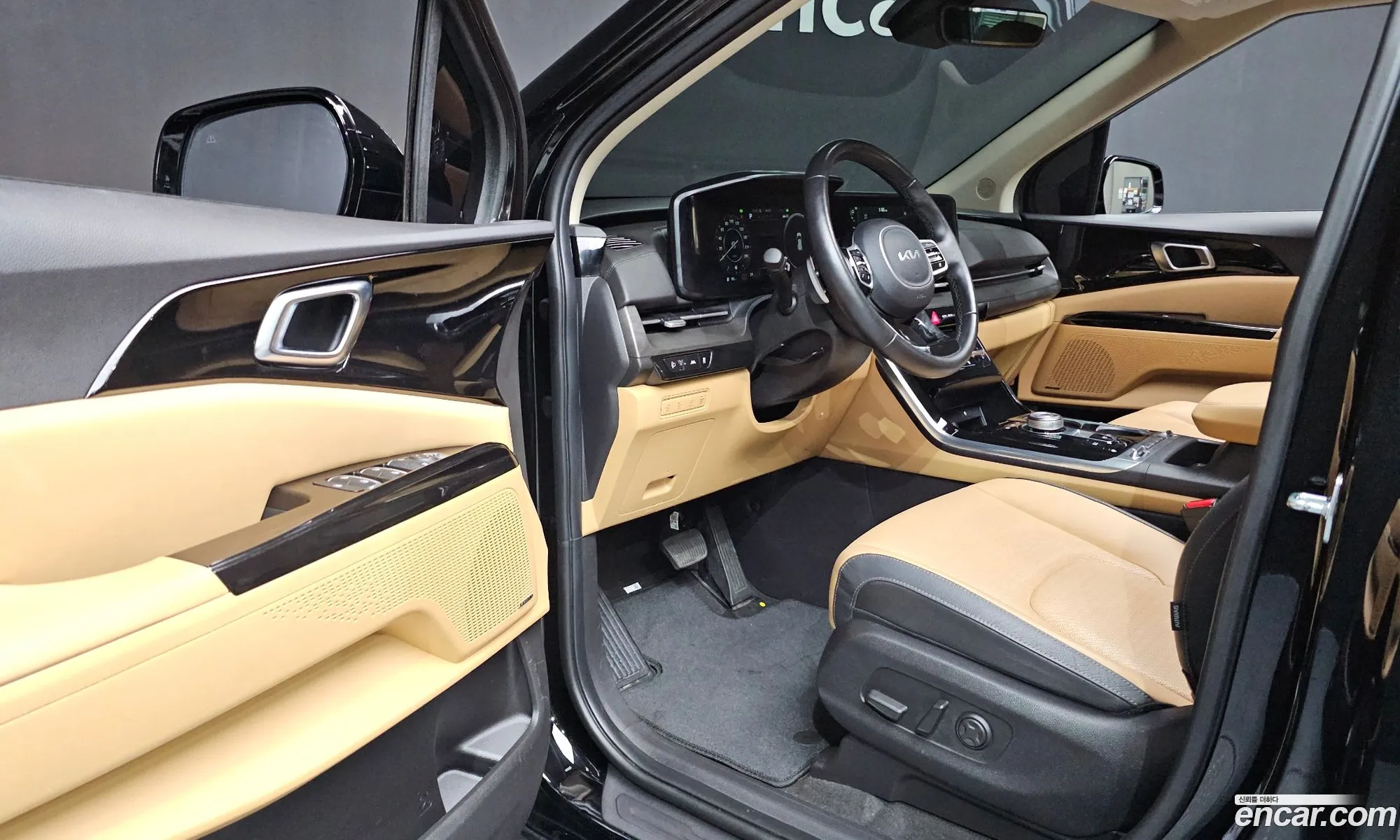 Kia Carnival 2022 KNANC81BBPS200916 — 23