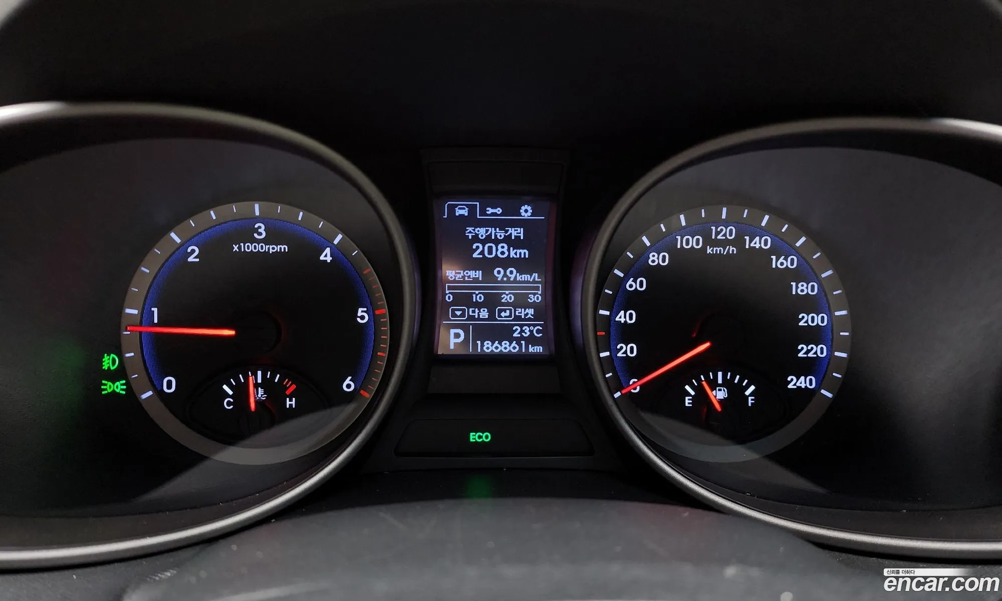 Hyundai Santa Fe DM 2015 — 28