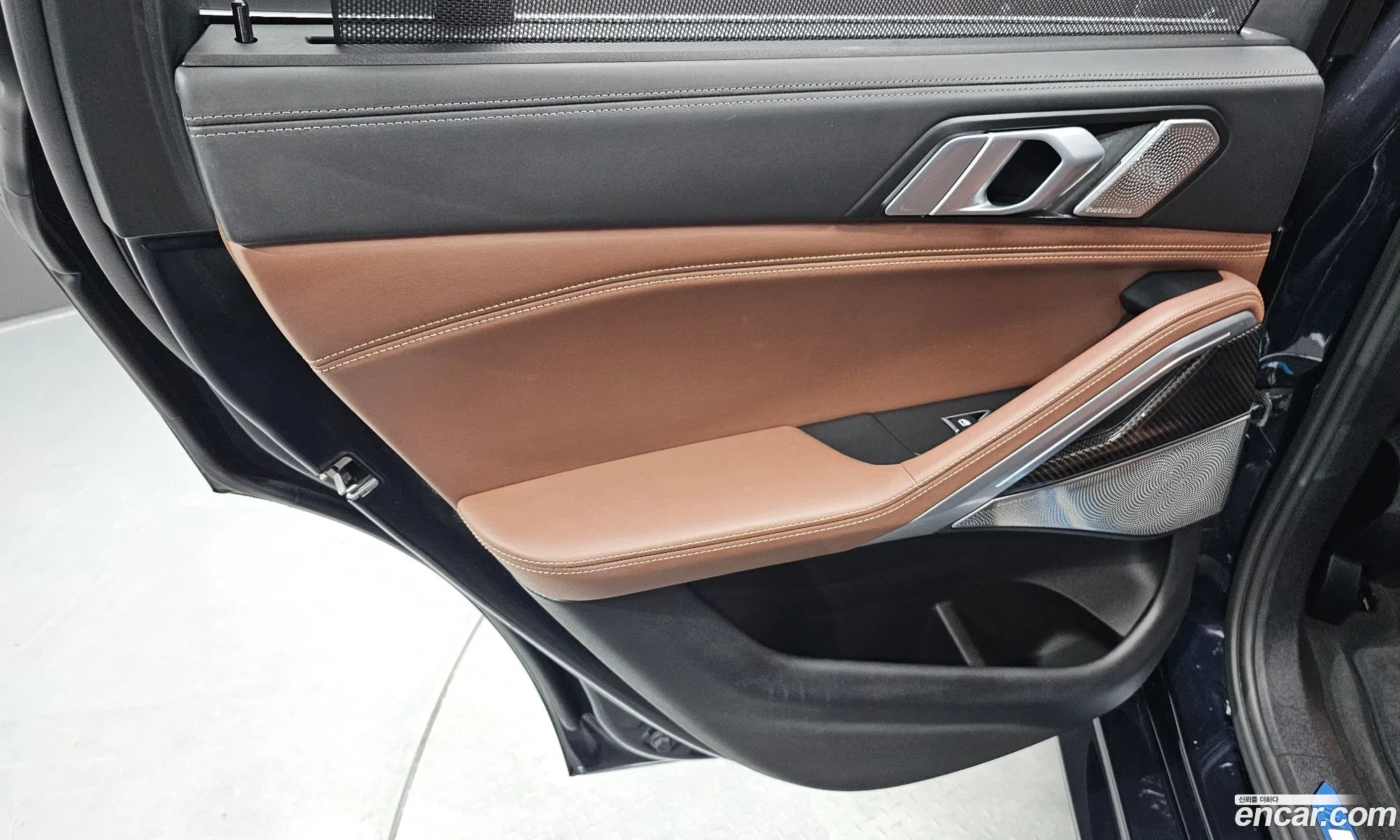 BMW X6 2020 WBACY8108M9D84324 — 3