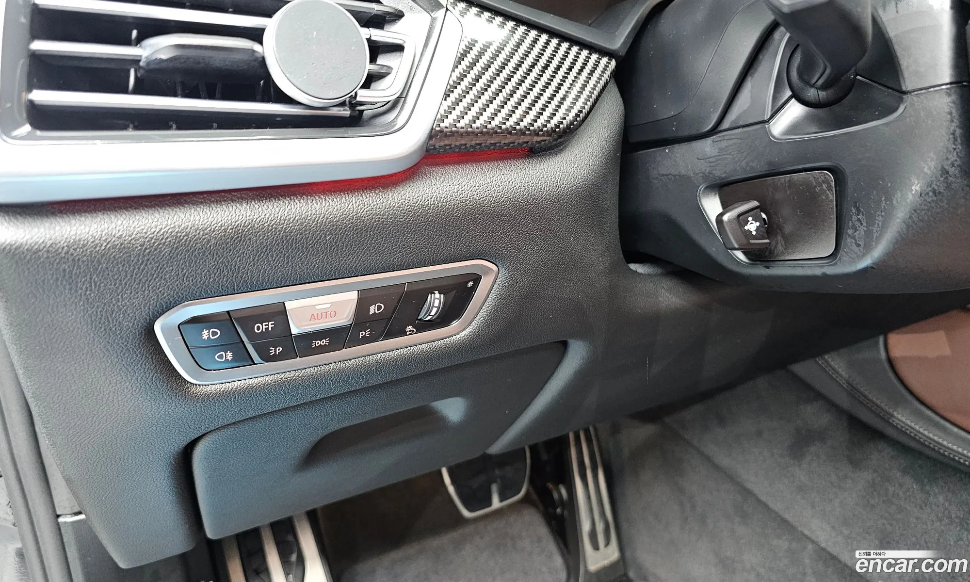 BMW X6 2020 WBACY8108M9D84324 — 5