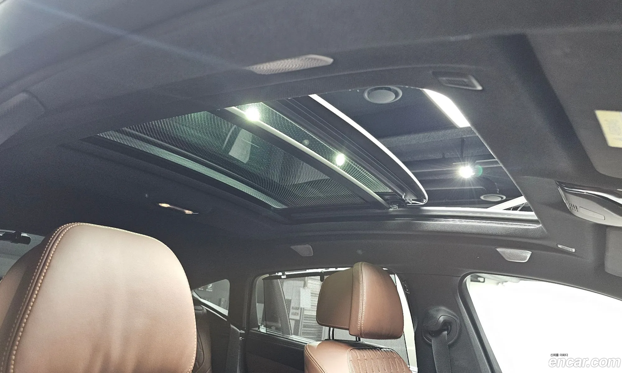 BMW X6 2020 WBACY8108M9D84324 — 24