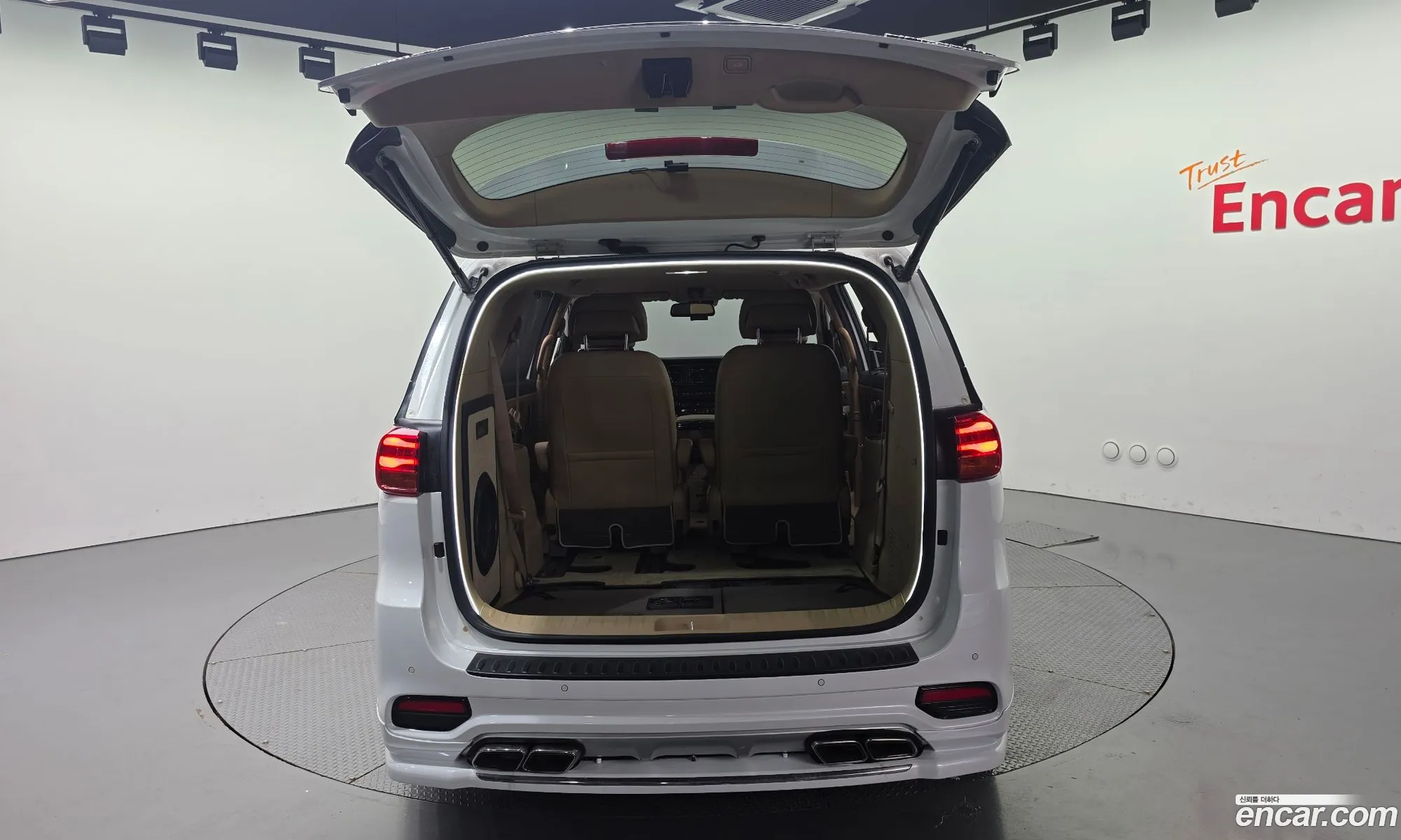 Kia Carnival 2019 KNAME811BLS635063 — 14