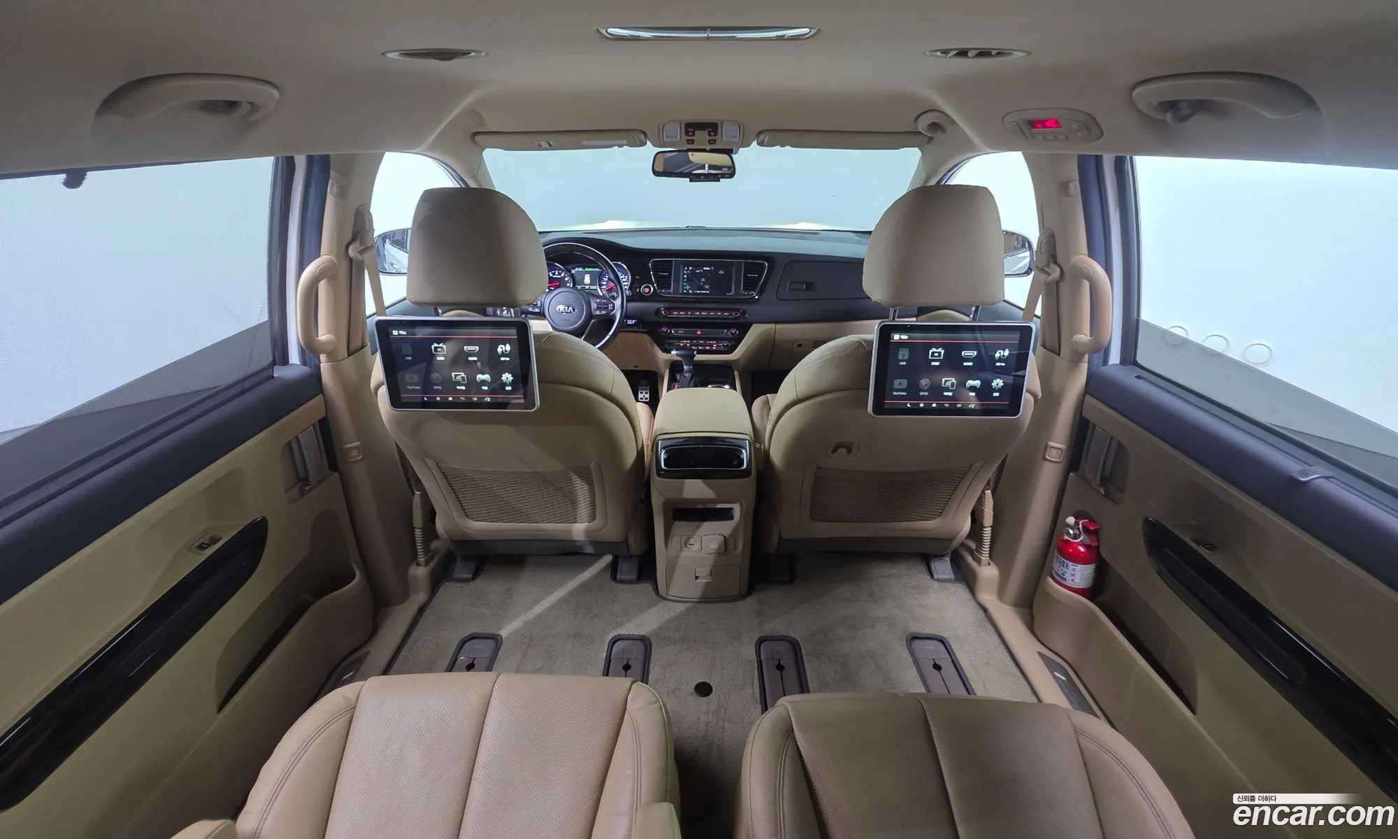 Kia Carnival 2019 KNAME811BLS635063 — 7