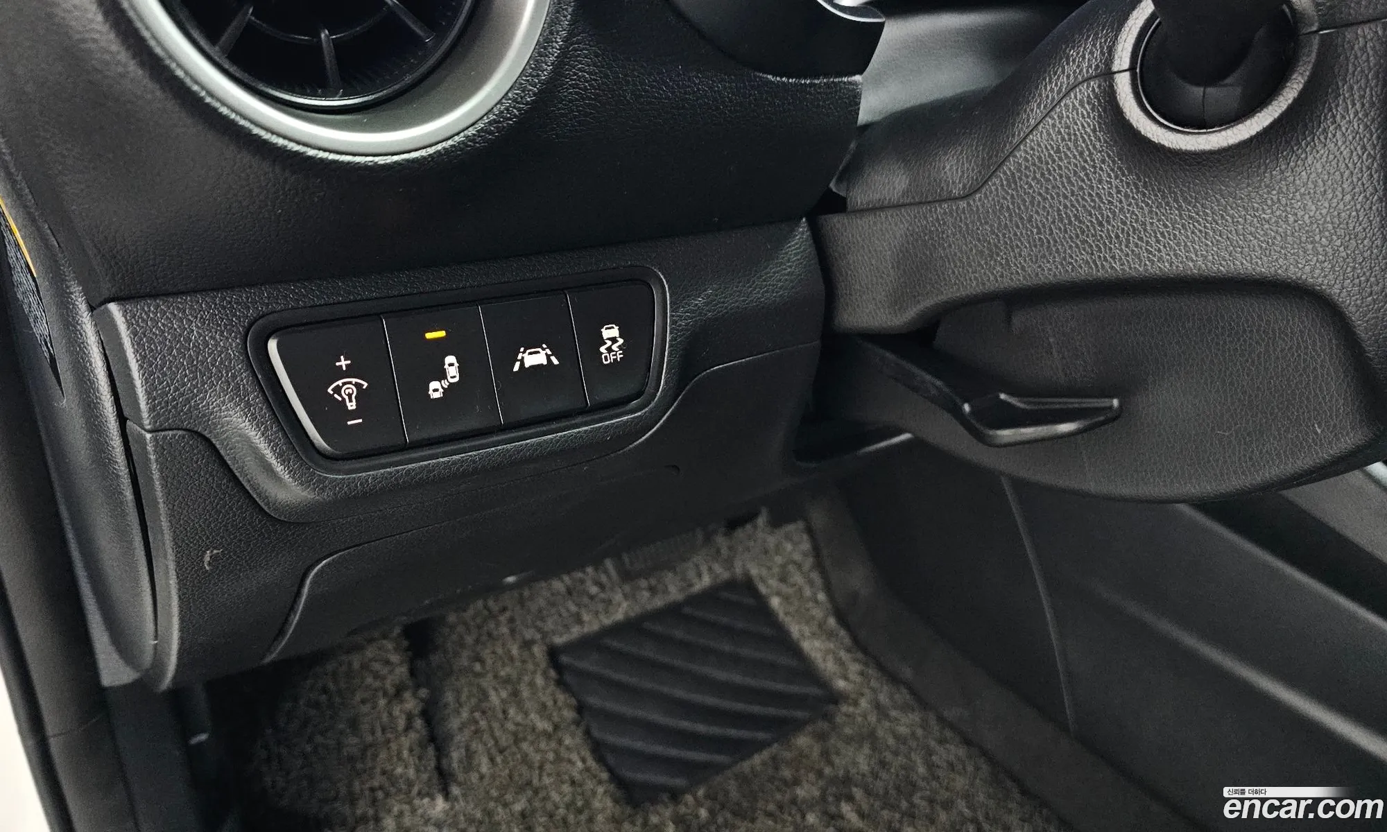 Kia K3 2018 KNAF341BEKA816119 — 35