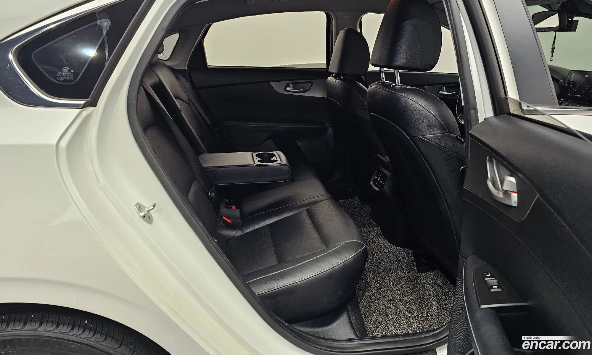 Kia K3 2018 KNAF341BEKA816119 — 7