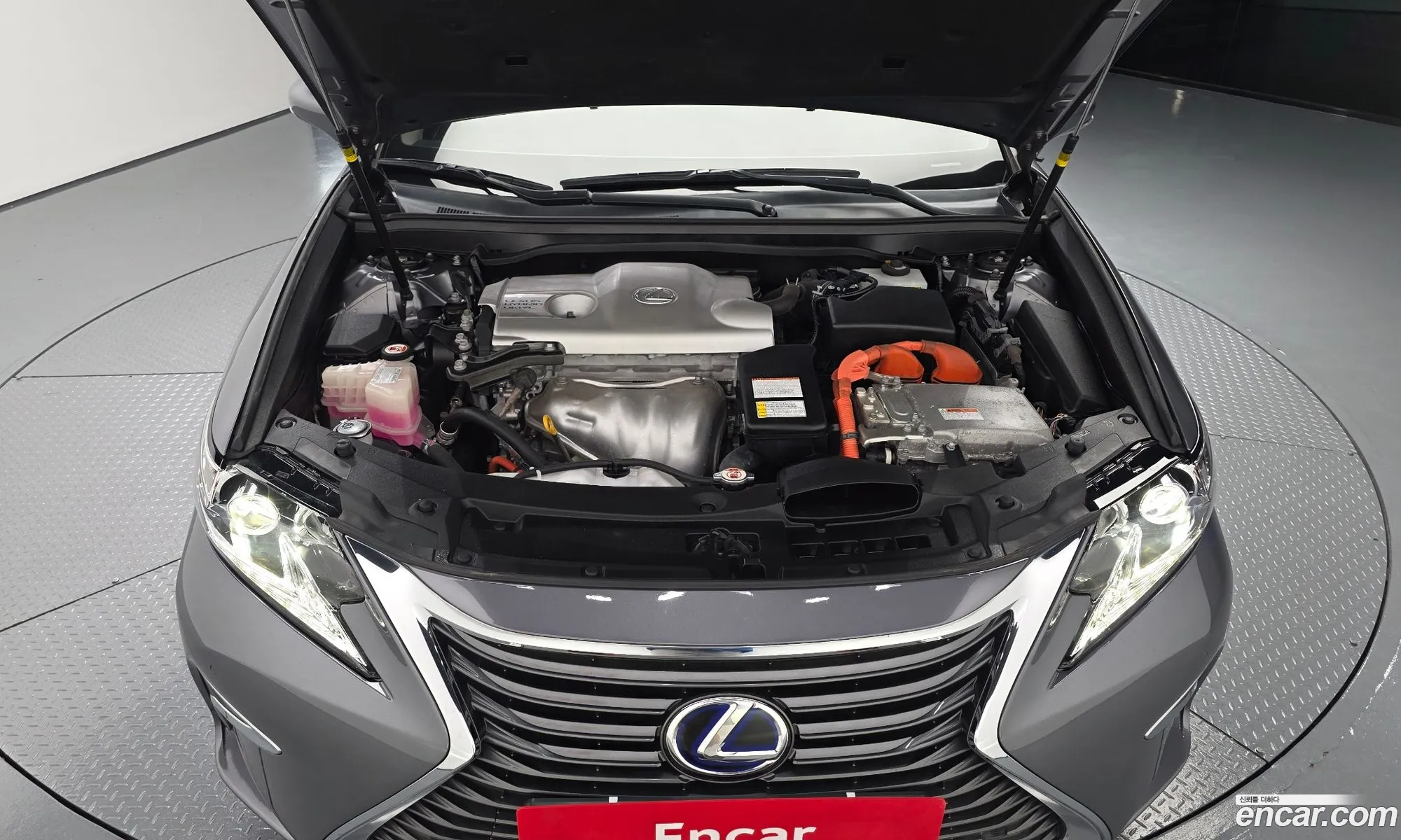 Lexus ES300h 2017 — 4