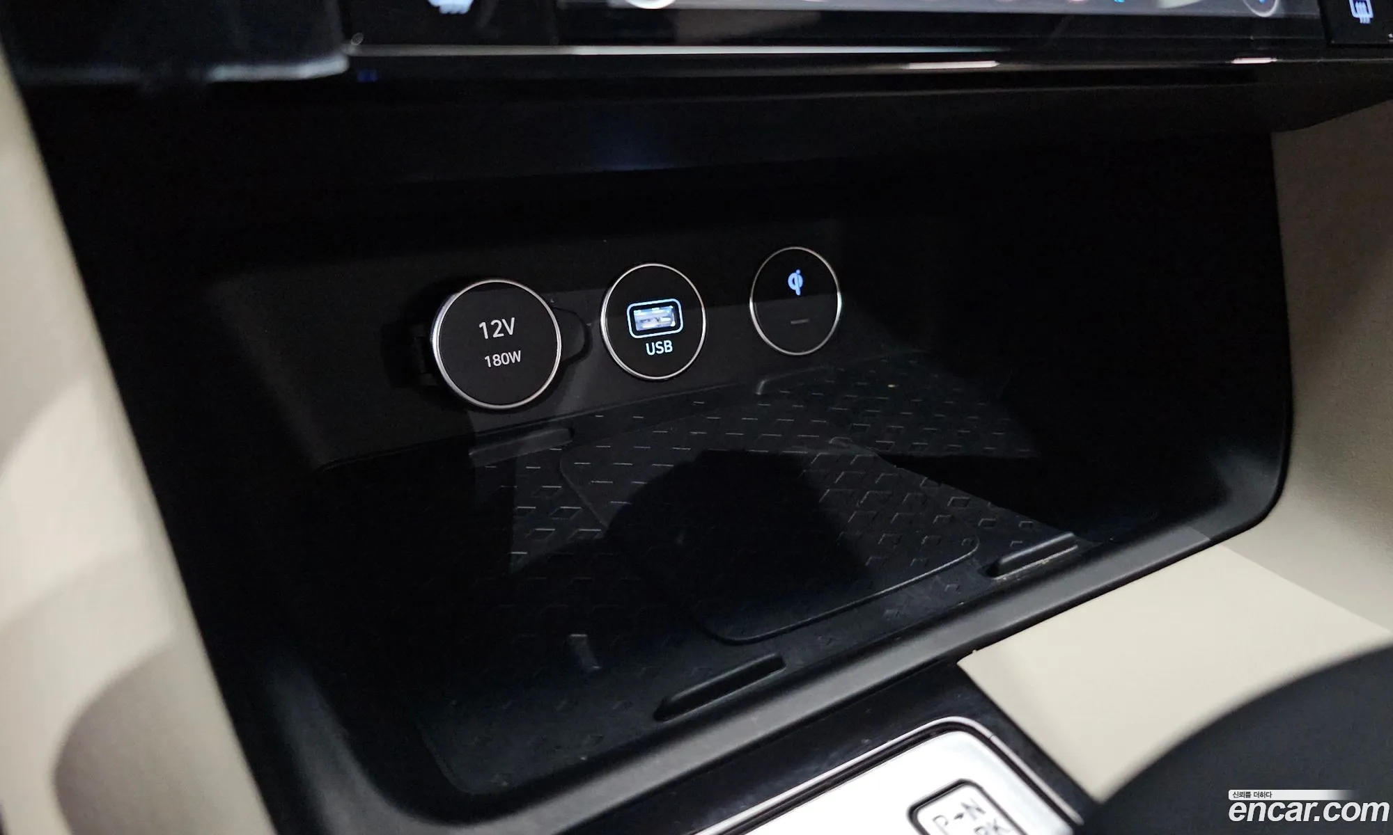 Genesis G70 2024 KMTG341CDRU145537 — 26