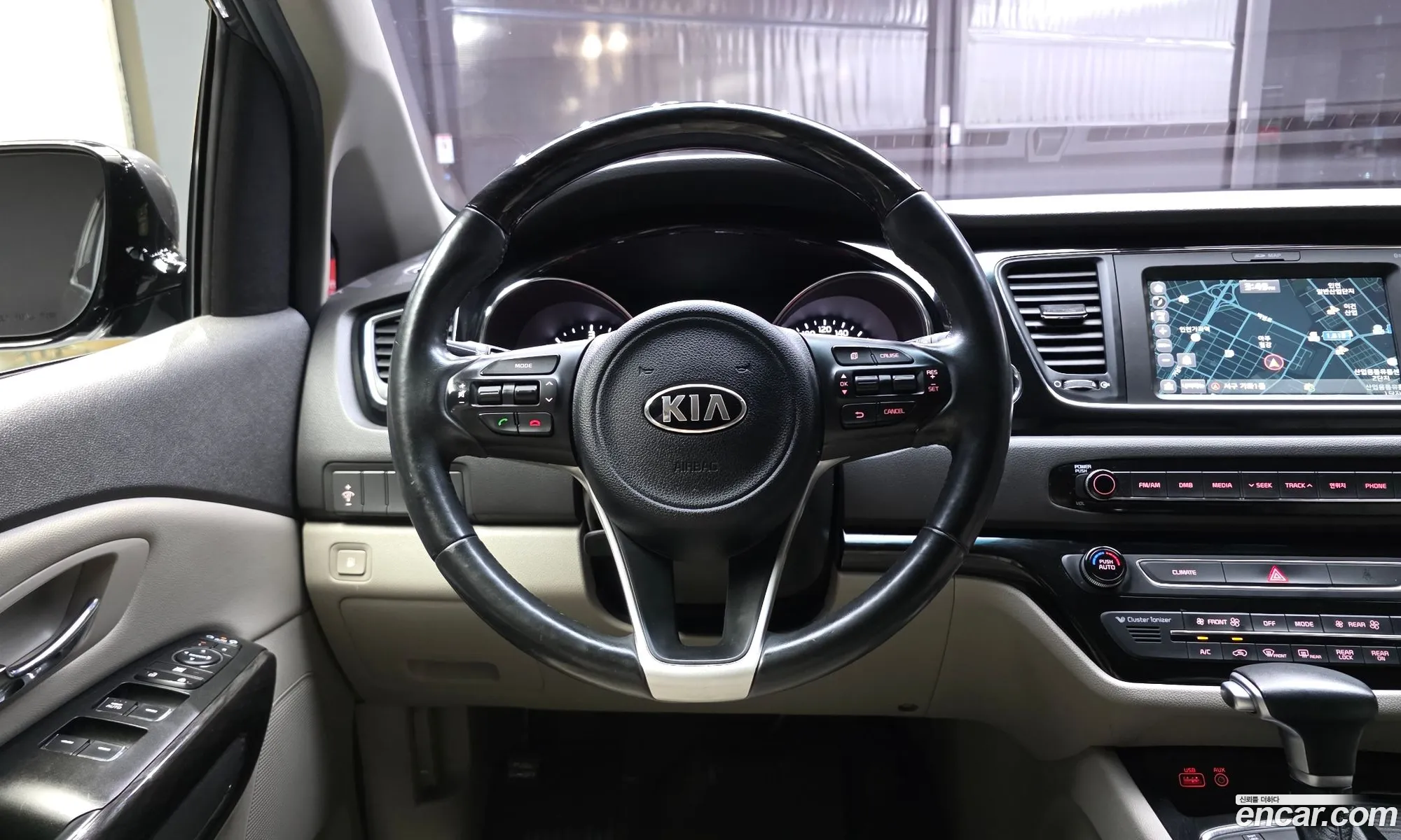 Kia Carnival 2016 KNAMB81ABHS252453 — 16