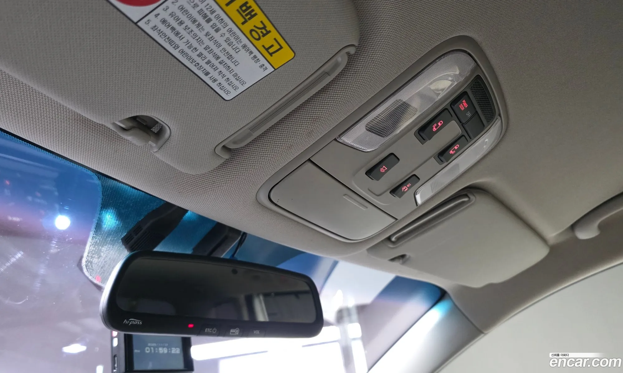 Kia Carnival 2016 KNAMB81ABHS252453 — 10