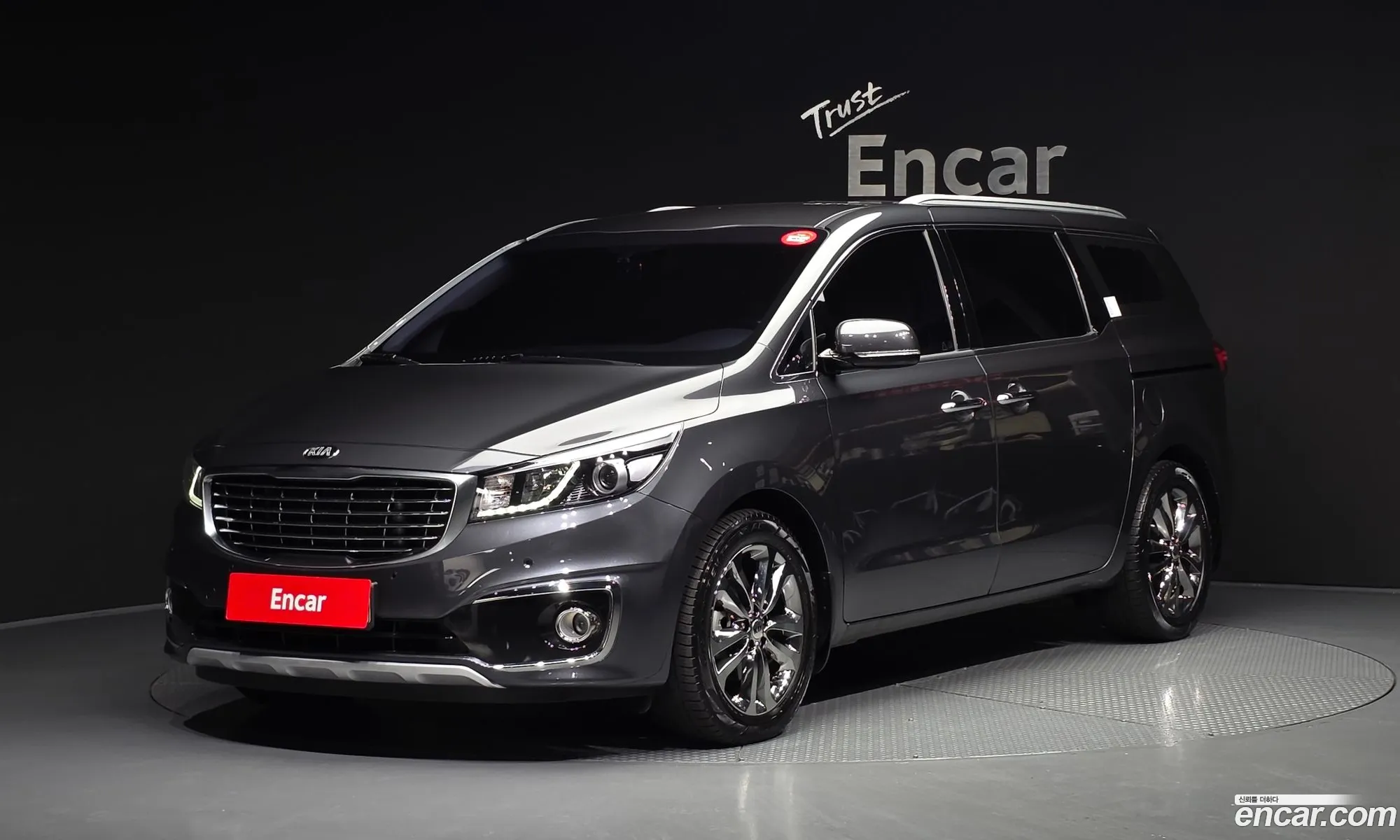 Kia Carnival 2016 KNAMB81ABHS252453 — 8