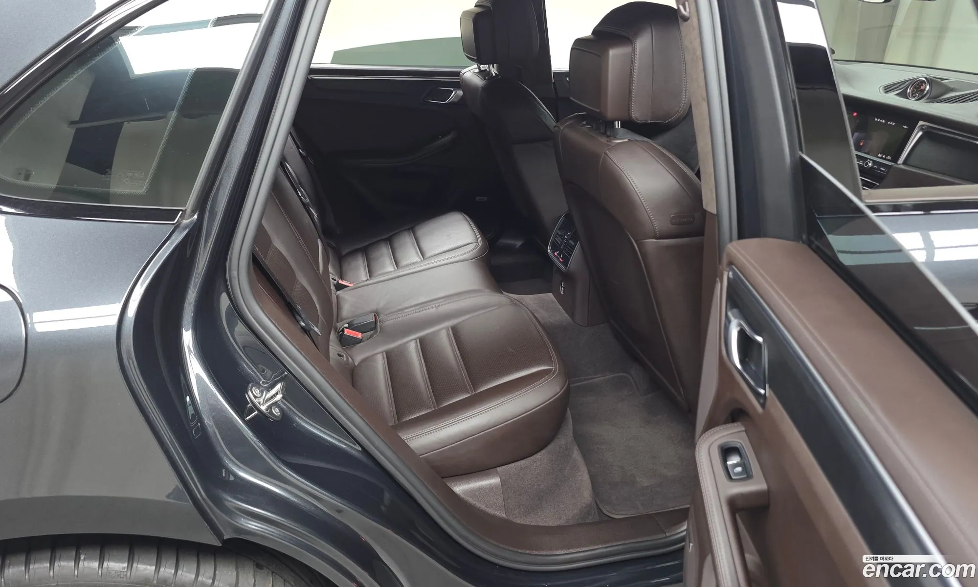 Porsche Macan 2020 WP1AG2959LLB65198 — 26