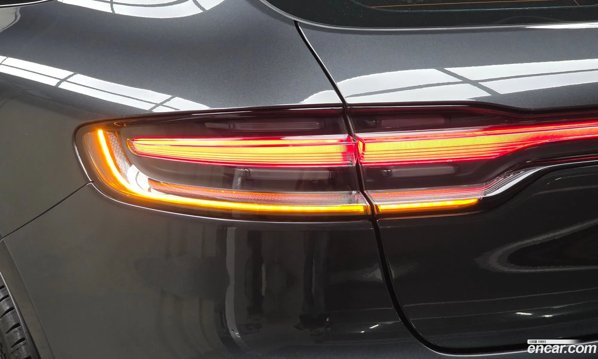 Porsche Macan 2020 WP1AG2959LLB65198 — 4