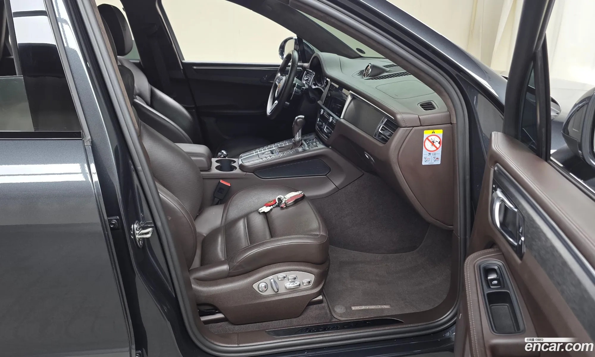 Porsche Macan 2020 WP1AG2959LLB65198 — 22