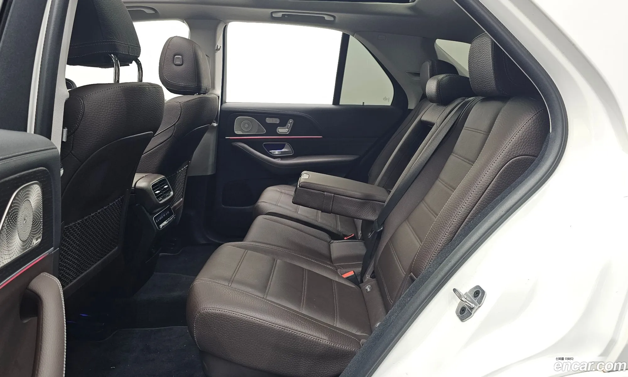 Mercedes-Benz GLE-Class W167 2023 — 27