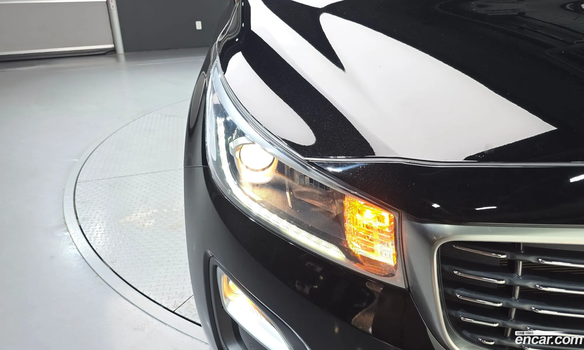 Kia Carnival 2019 — 3