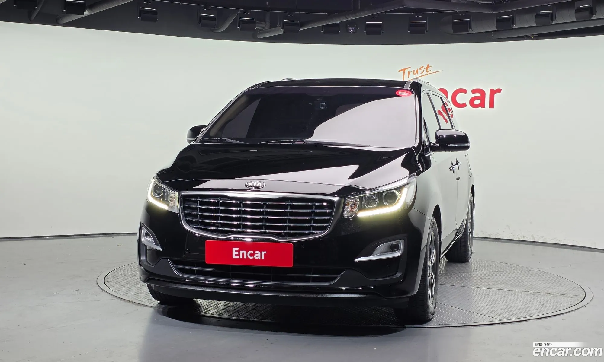 Kia Carnival 2019 — 11