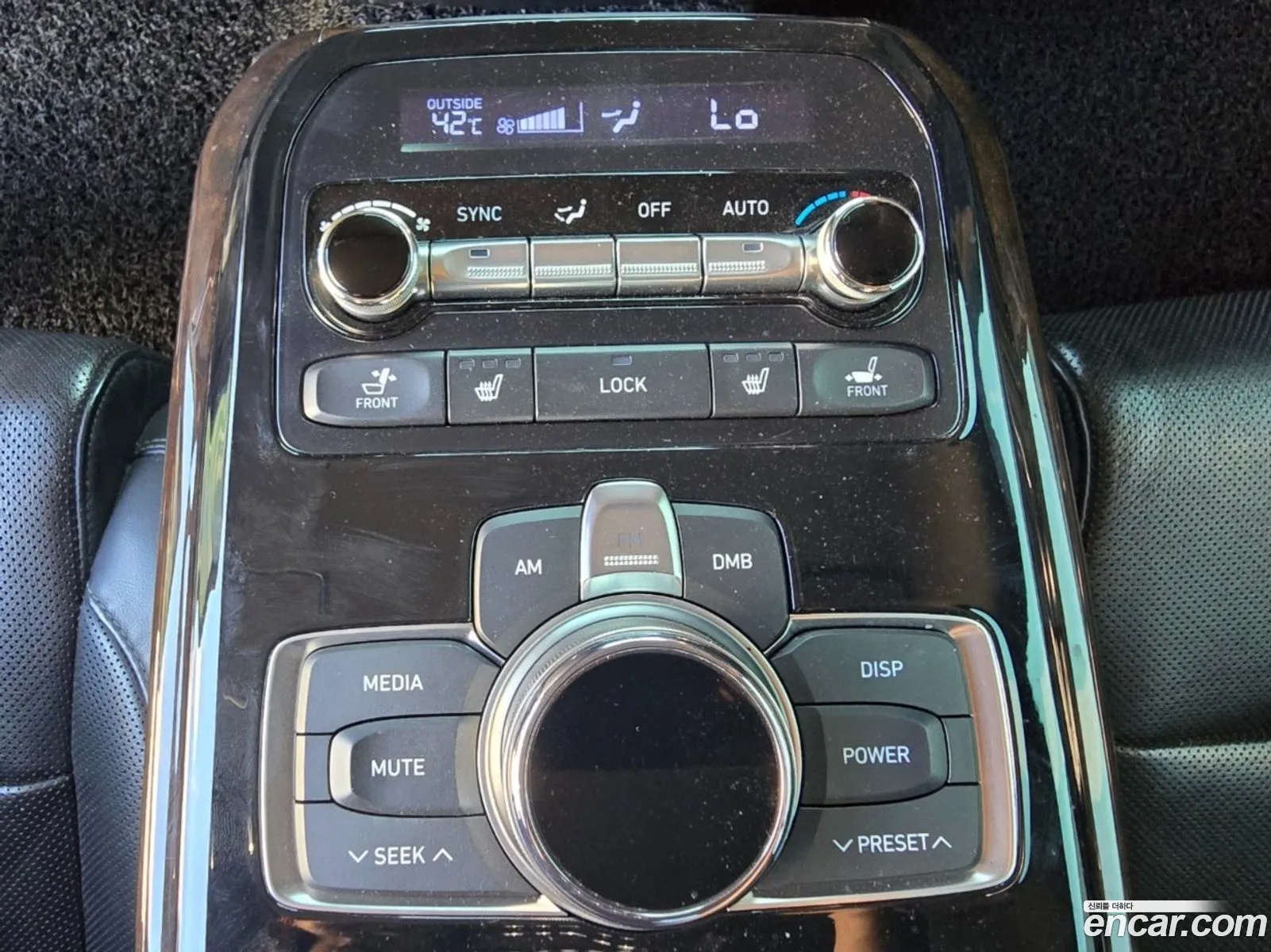 Genesis EQ900 2016 — 5