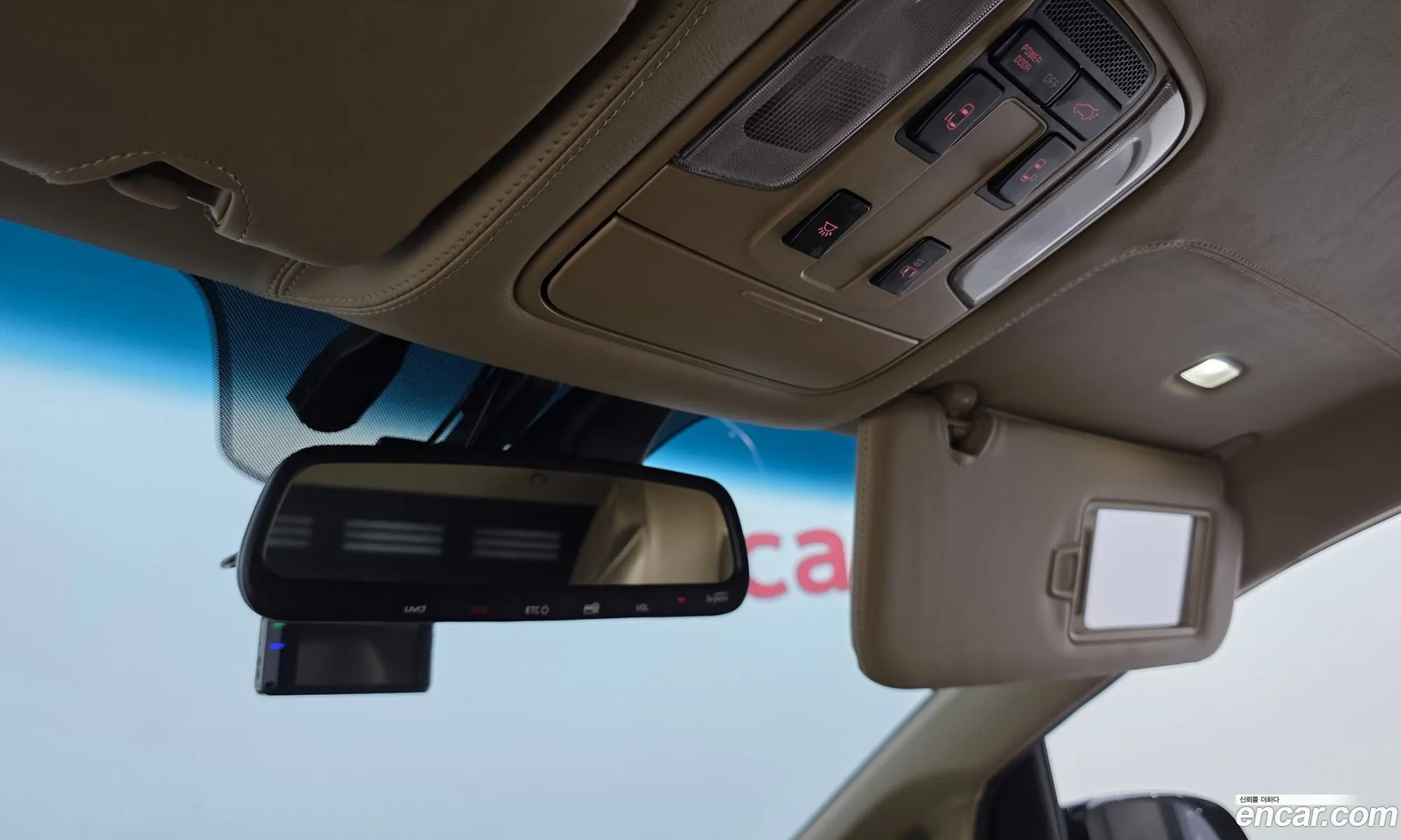 Kia Carnival 2018 KNAME811BKS496299 — 22