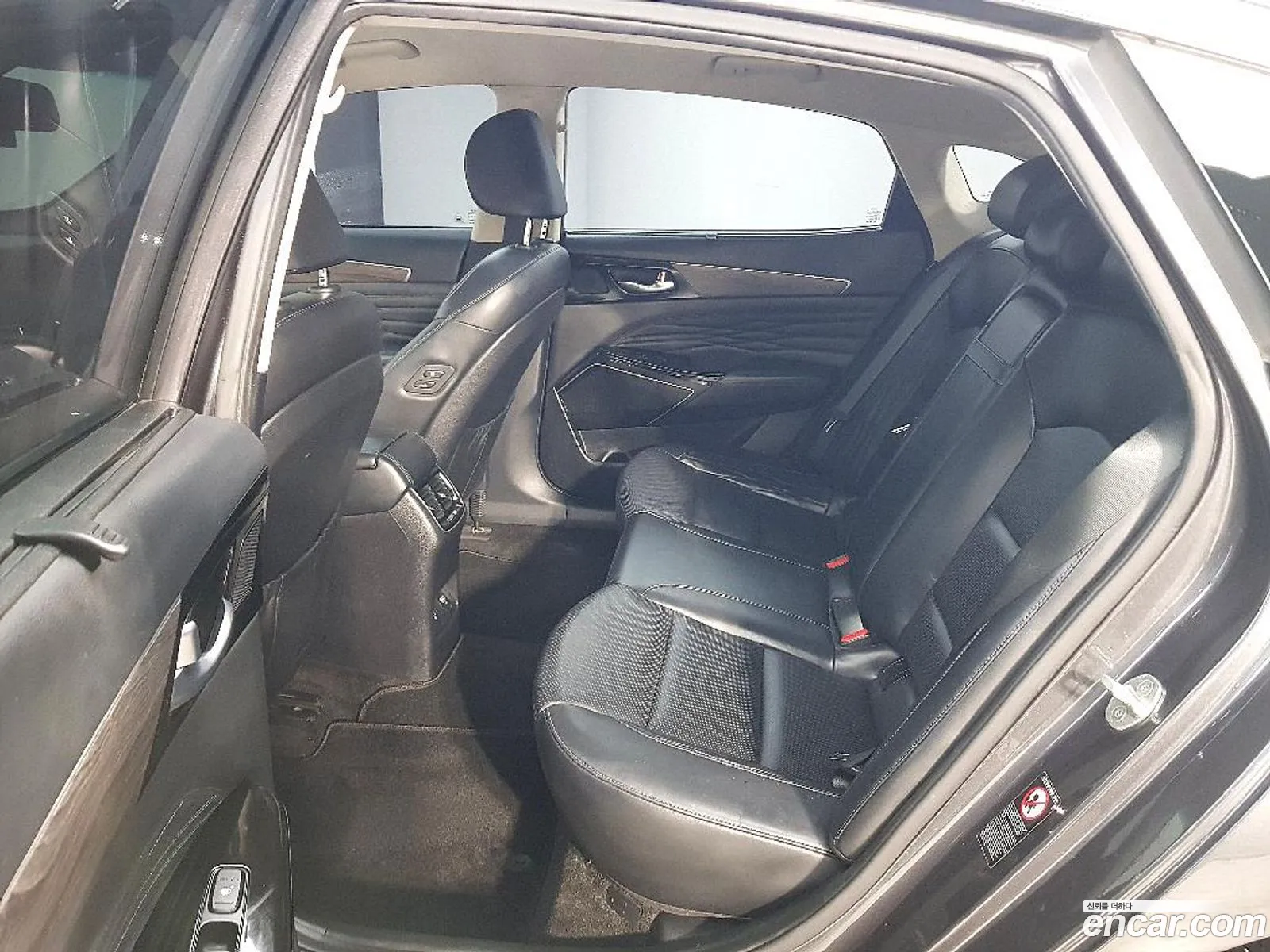 Kia K7 Premier 2020 — 9