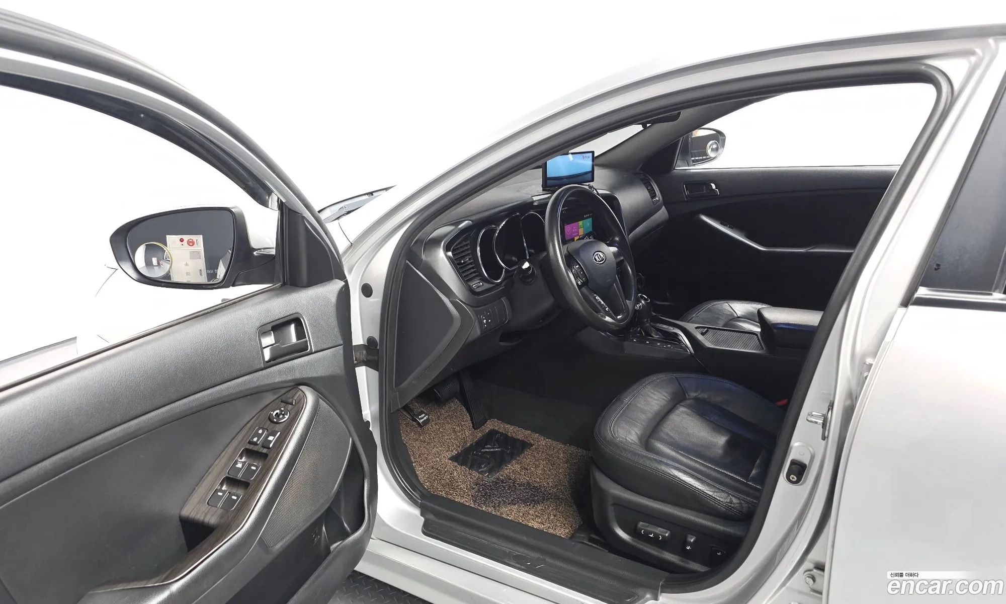 Kia K5 2011 KNAGN418BCA203965 — 16