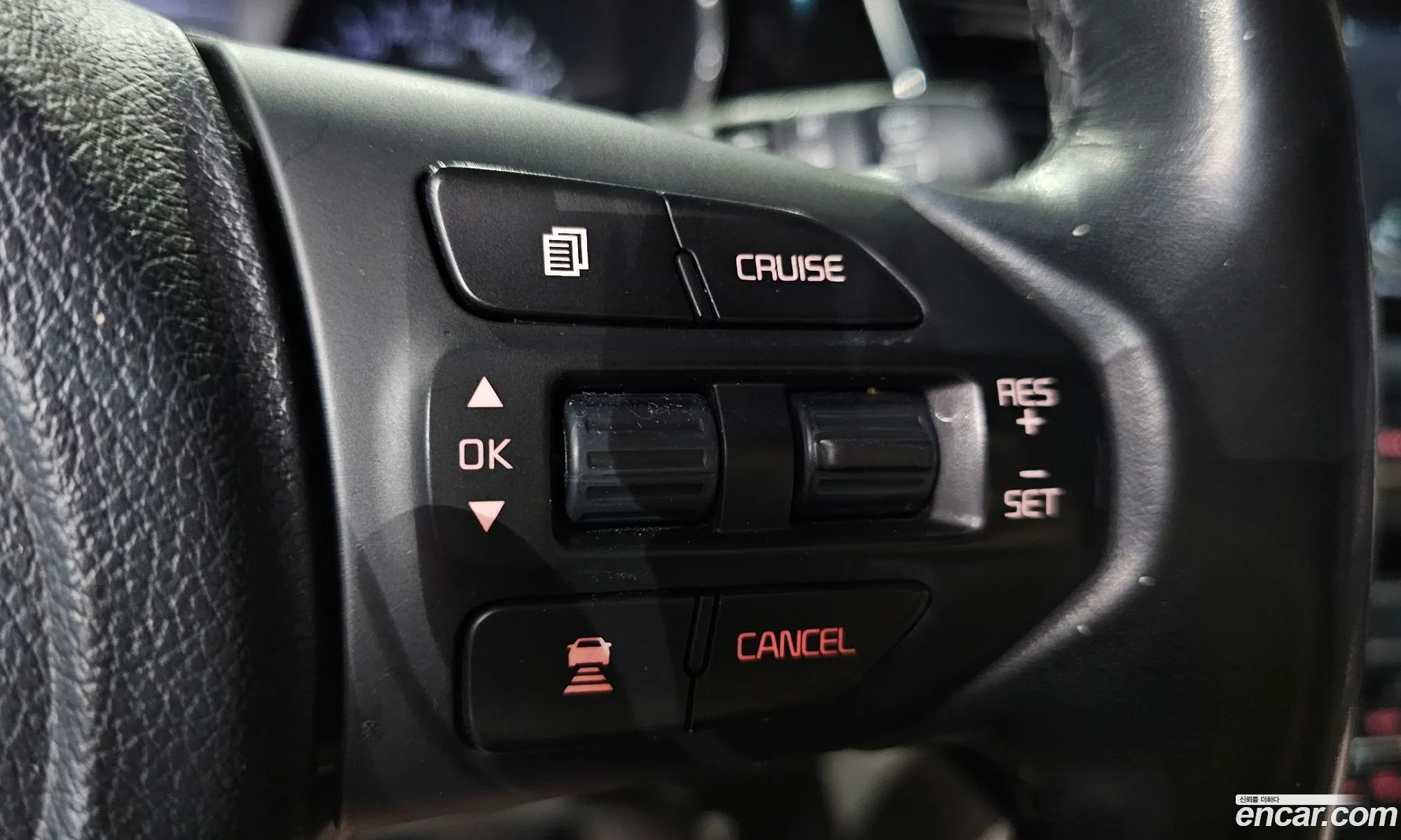 Kia Carnival 2020 KNAME81ABLS657917 — 5