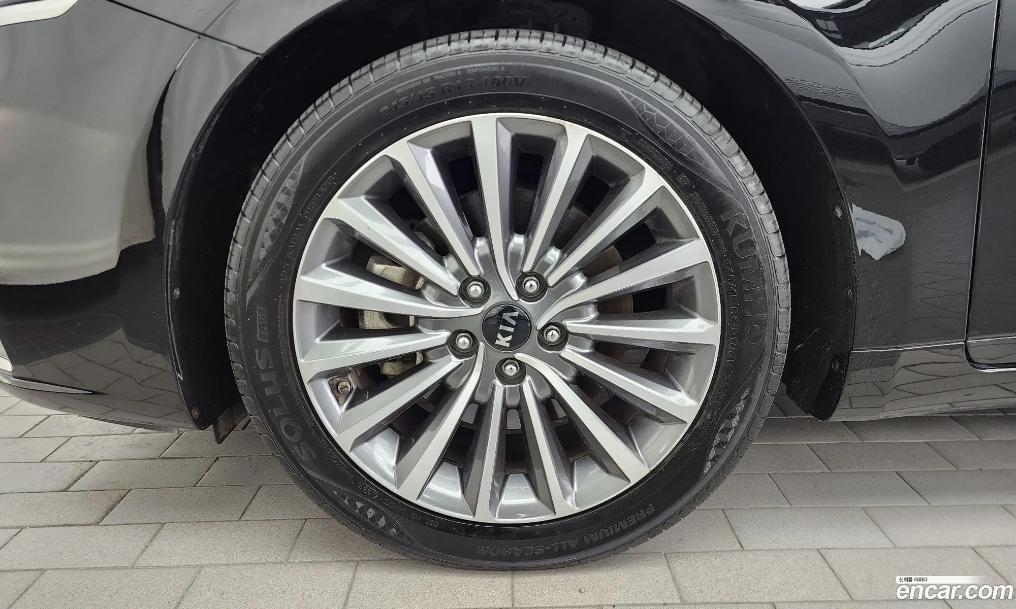 Kia K7 2016 KNALB415BGA052221 — 7
