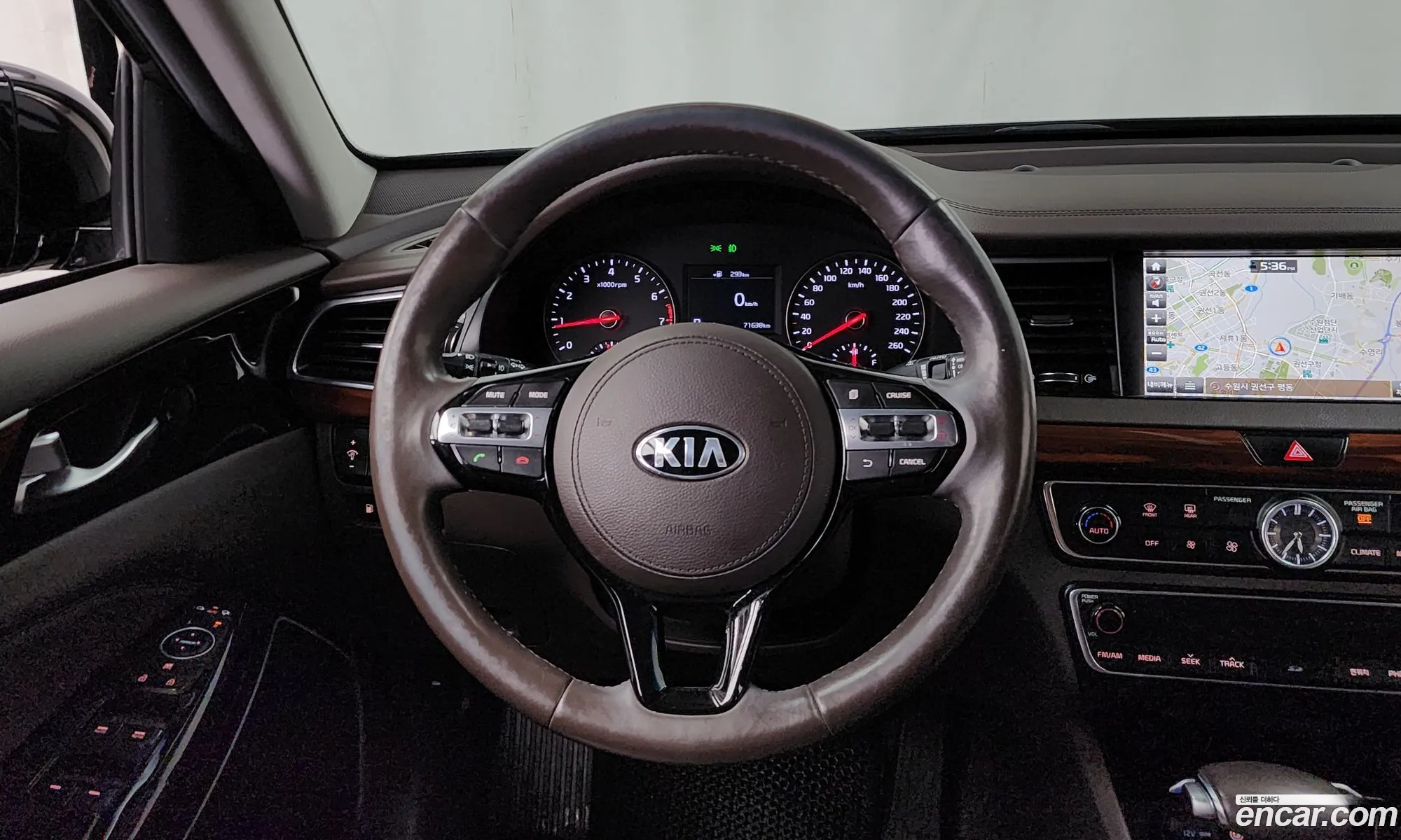 Kia K7 2016 KNALB415BGA052221 — 11